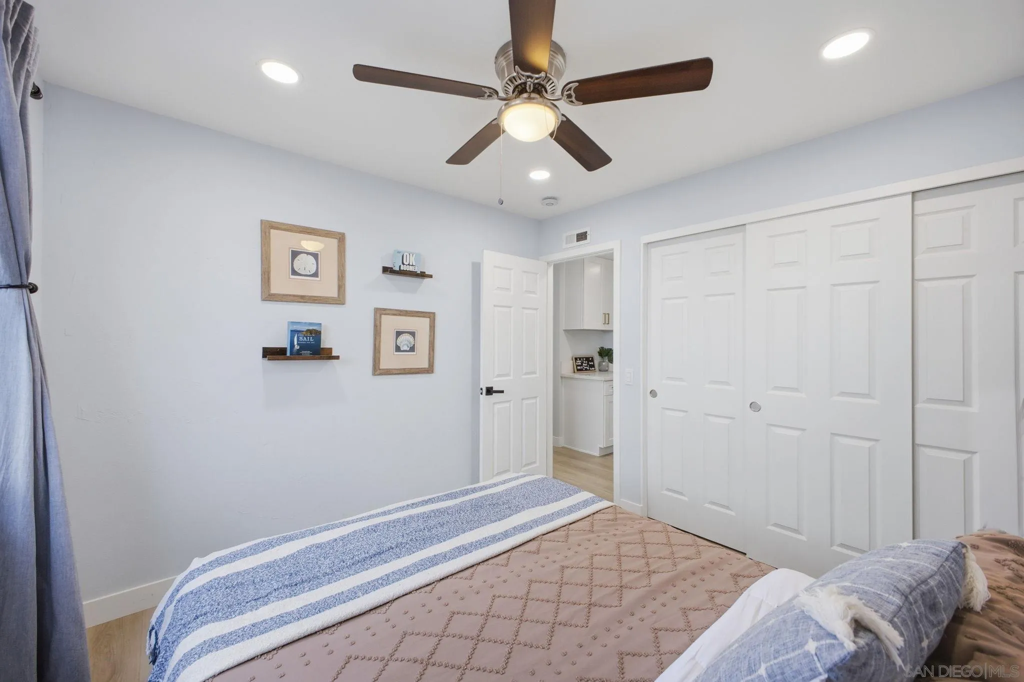 https://cdn.realtyfeed.com/cdn/127/260008830/274cc2f66d888e1cd8b90aeaafe577ad.webp