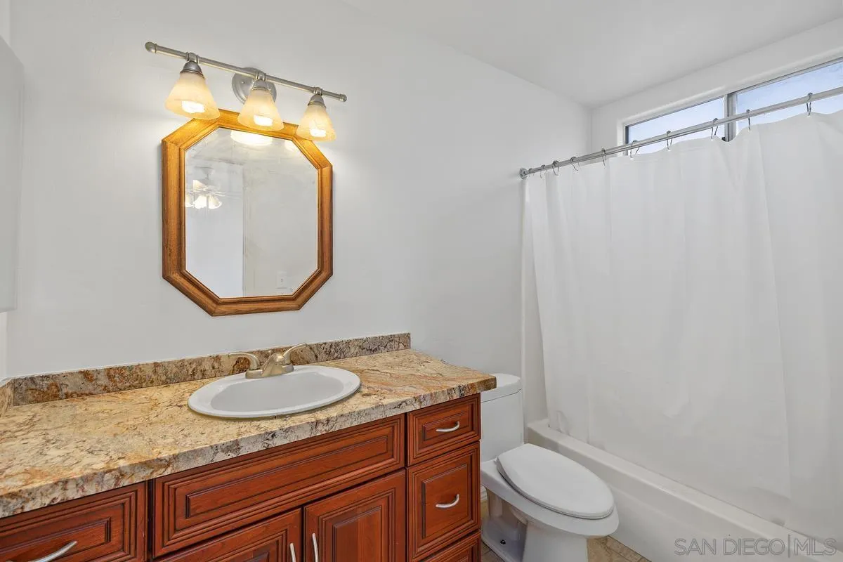https://cdn.realtyfeed.com/cdn/127/260008831/51c1f84d87dfab4fc9687ce67067e849.webp