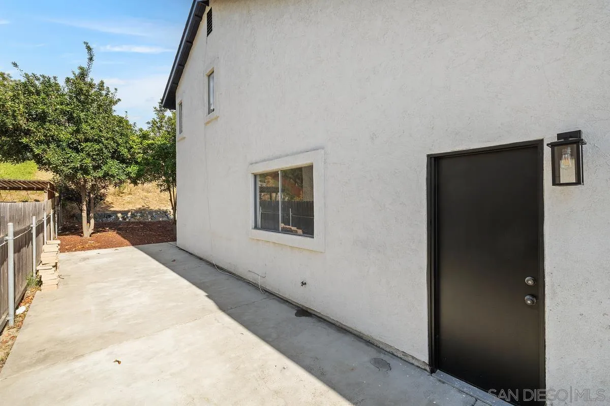 https://cdn.realtyfeed.com/cdn/127/260008831/52a8bf84958d0931a36002b2d5c1b55f.webp