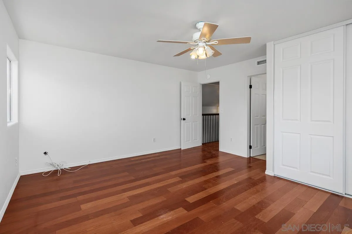 https://cdn.realtyfeed.com/cdn/127/260008831/6fef9f10b060a0b50d34b5a9cf9c5d6e.webp