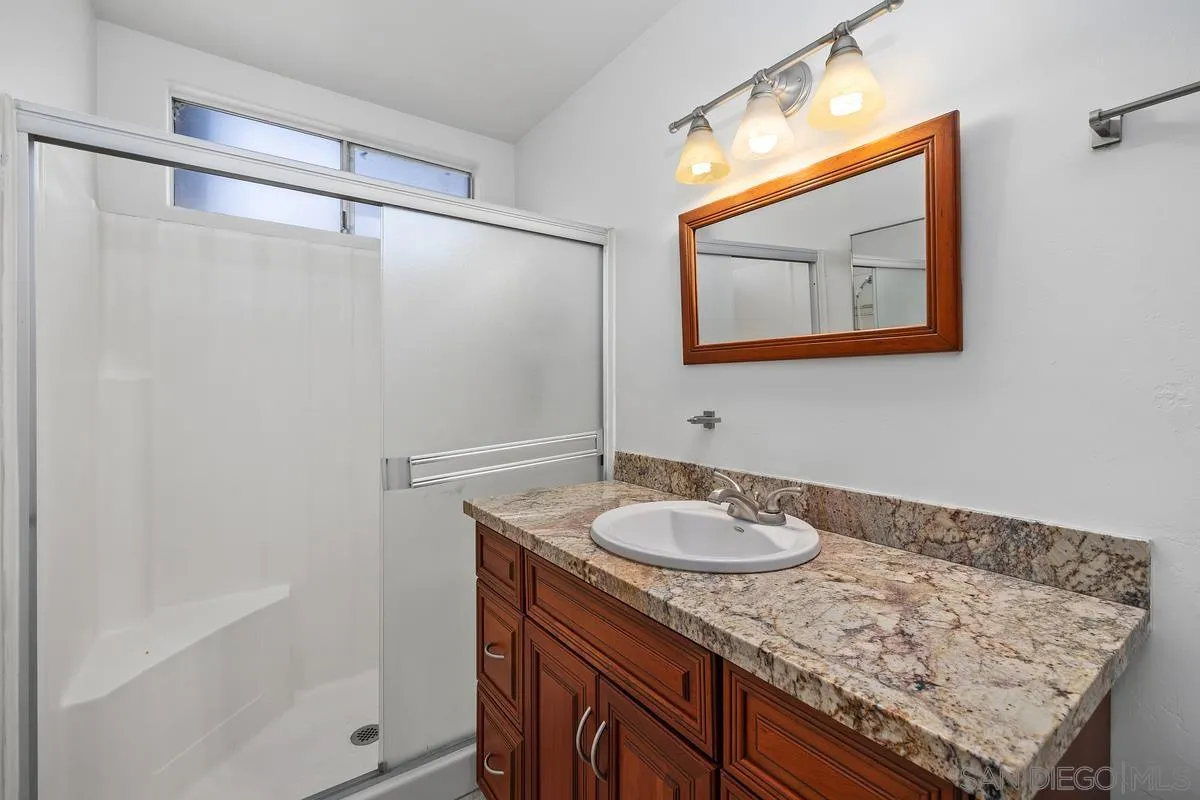 https://cdn.realtyfeed.com/cdn/127/260008831/79c9a0fb05773e6125578e426a5f2000.webp