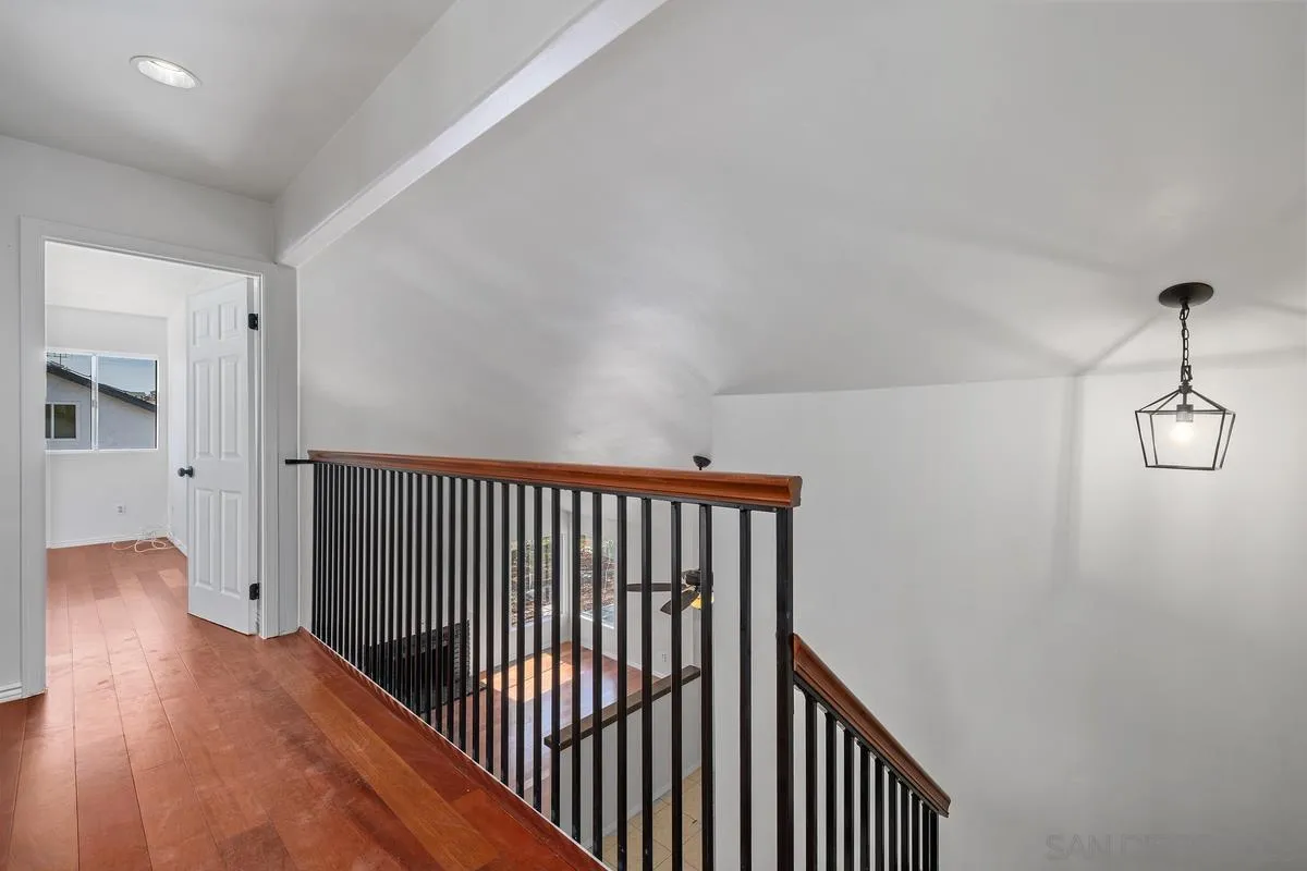 https://cdn.realtyfeed.com/cdn/127/260008831/dbf44a7009c4a04975ced334d276d49a.webp
