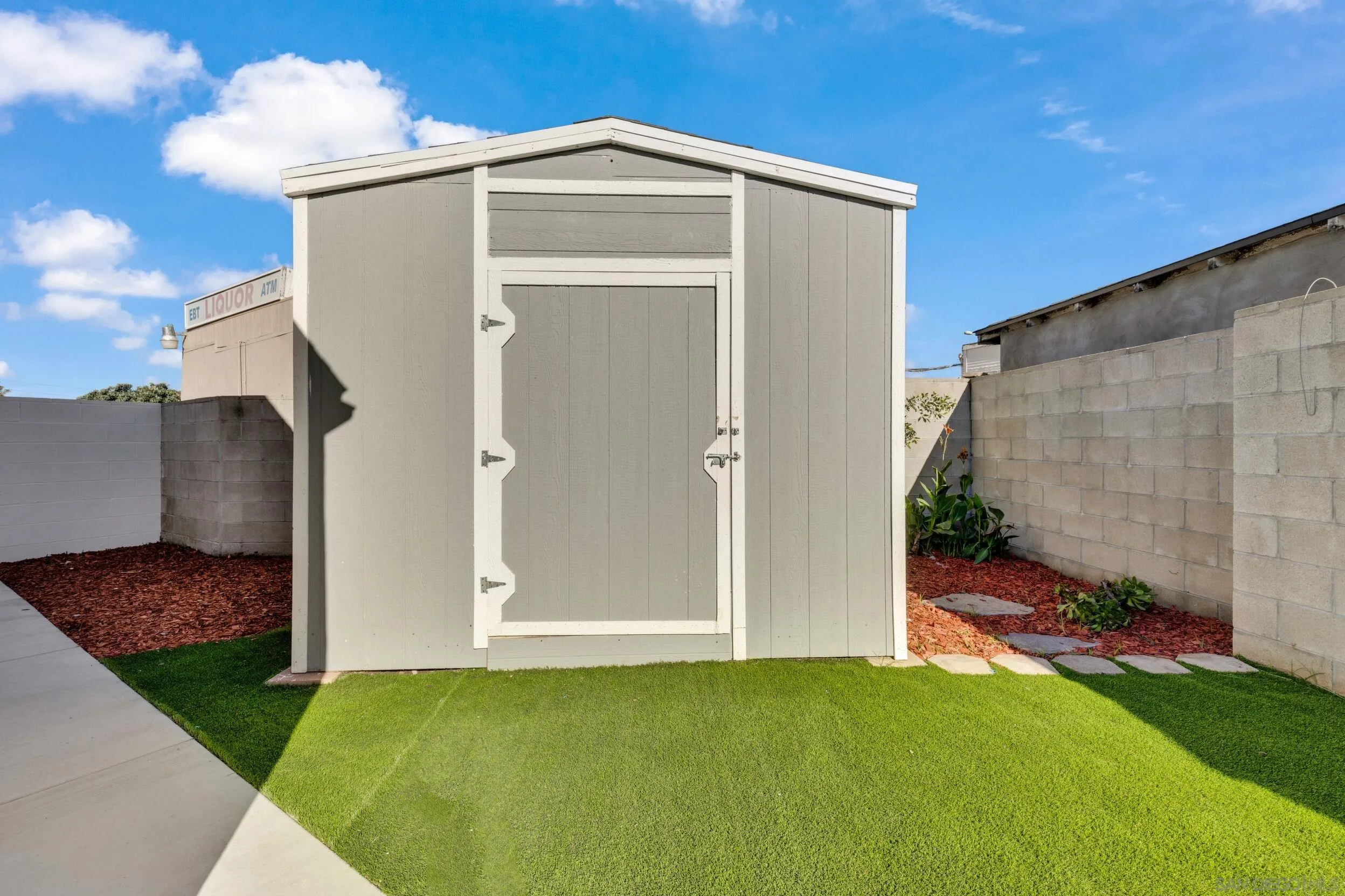 https://cdn.realtyfeed.com/cdn/127/260008835/a4c42170850150103ef836d9a98e43c1.webp
