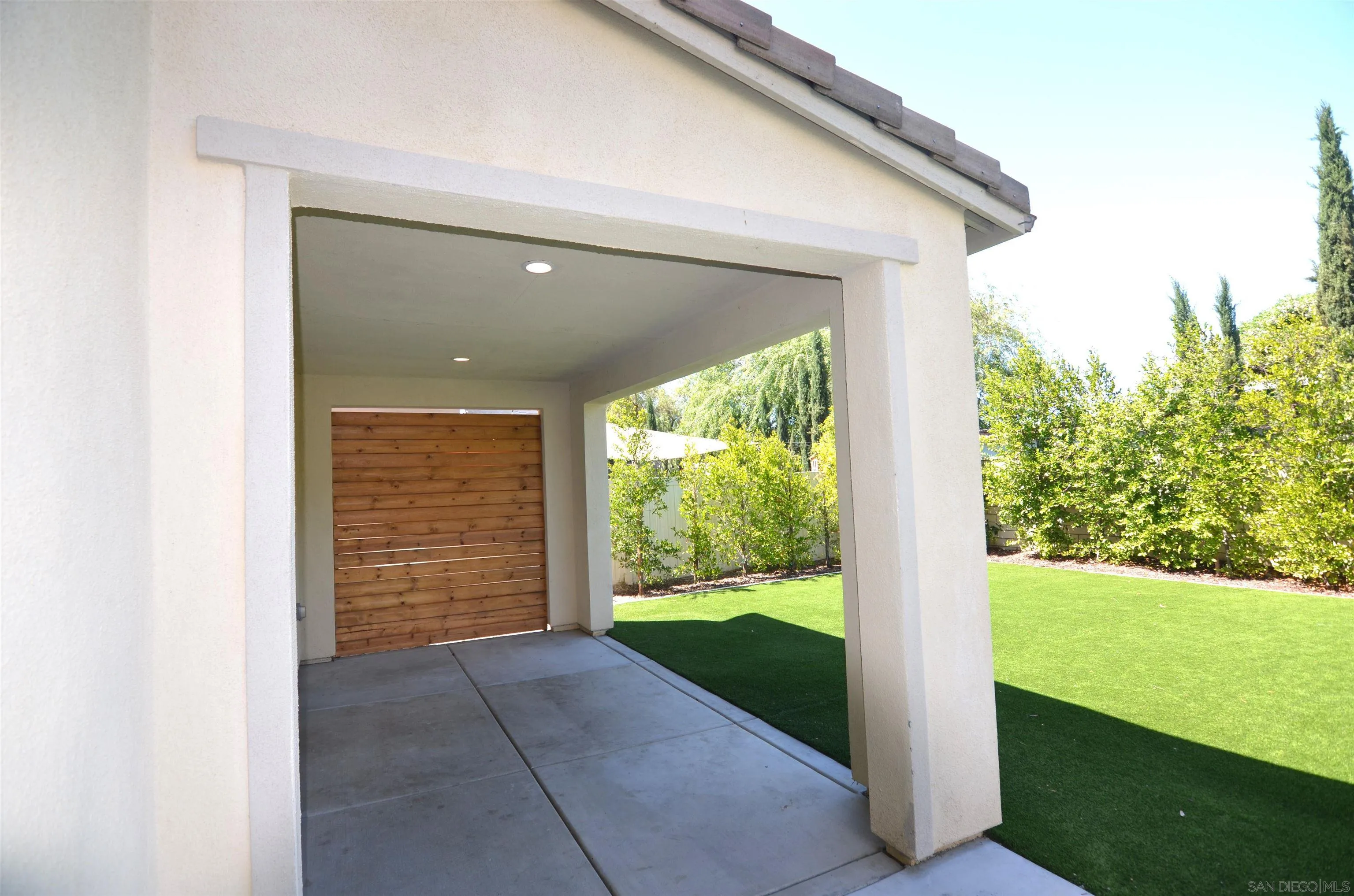 https://cdn.realtyfeed.com/cdn/127/260008839/f2b19076ad6b1c9f1898225566322187.webp