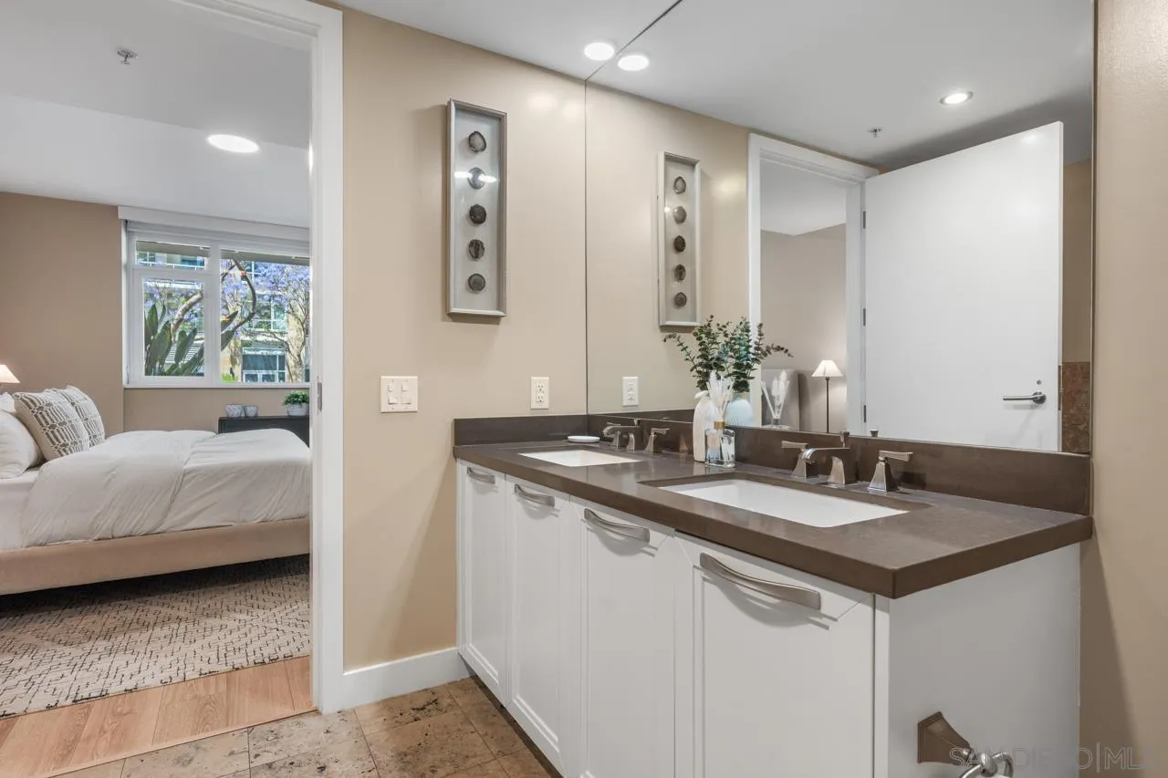 Photo #37: 260008841 Listing: Photo #37