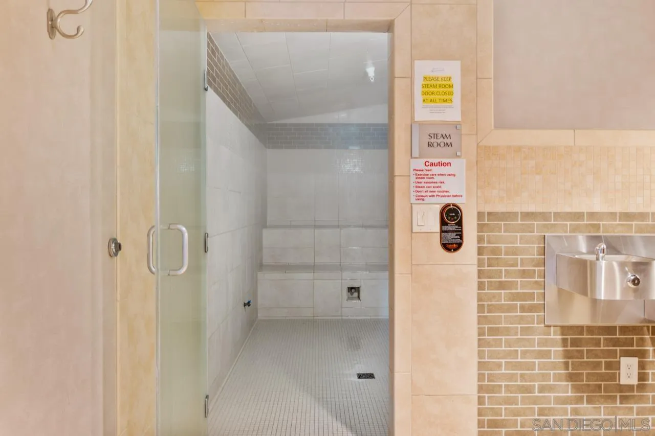 Photo #60: 260008841 Listing: Photo #60