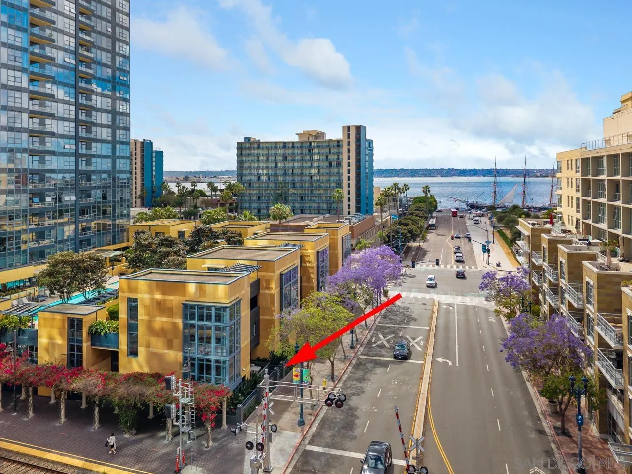 Photo #1: 260008841 Listing: Photo #1