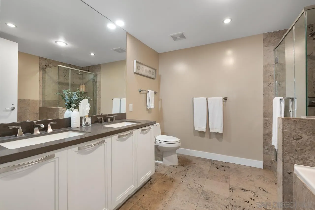 Photo #34: 260008841 Listing: Photo #34