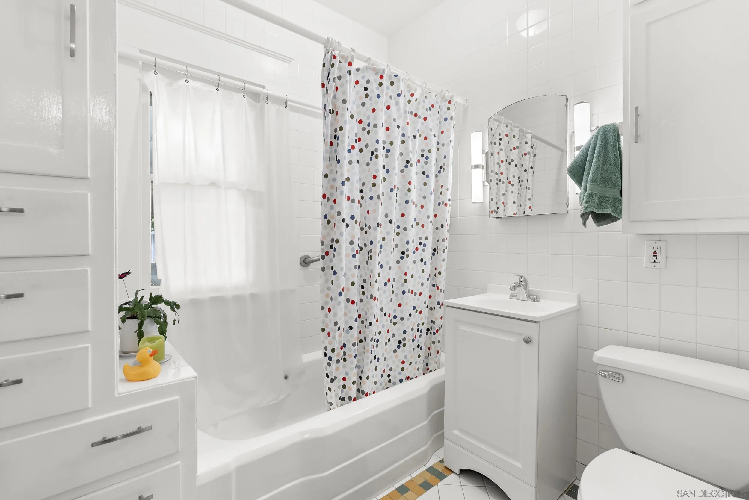 https://cdn.realtyfeed.com/cdn/127/260008843/327ea5b58af3df81e61a8d5d55eed5e0.webp