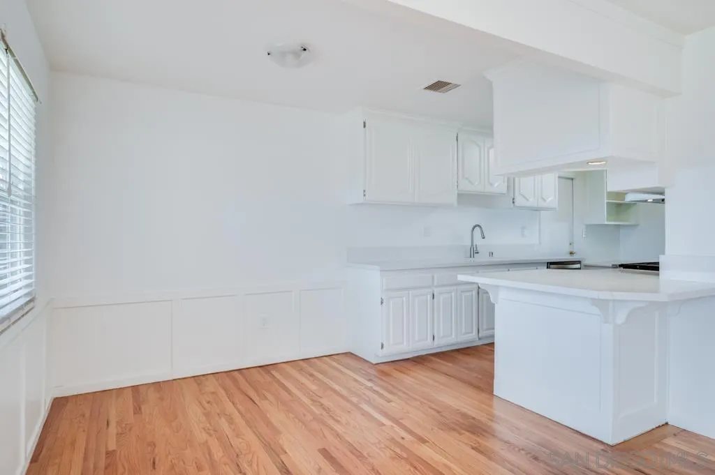 https://cdn.realtyfeed.com/cdn/127/260008844/e002afa3987b266b3e8458a4d644d9e4.webp