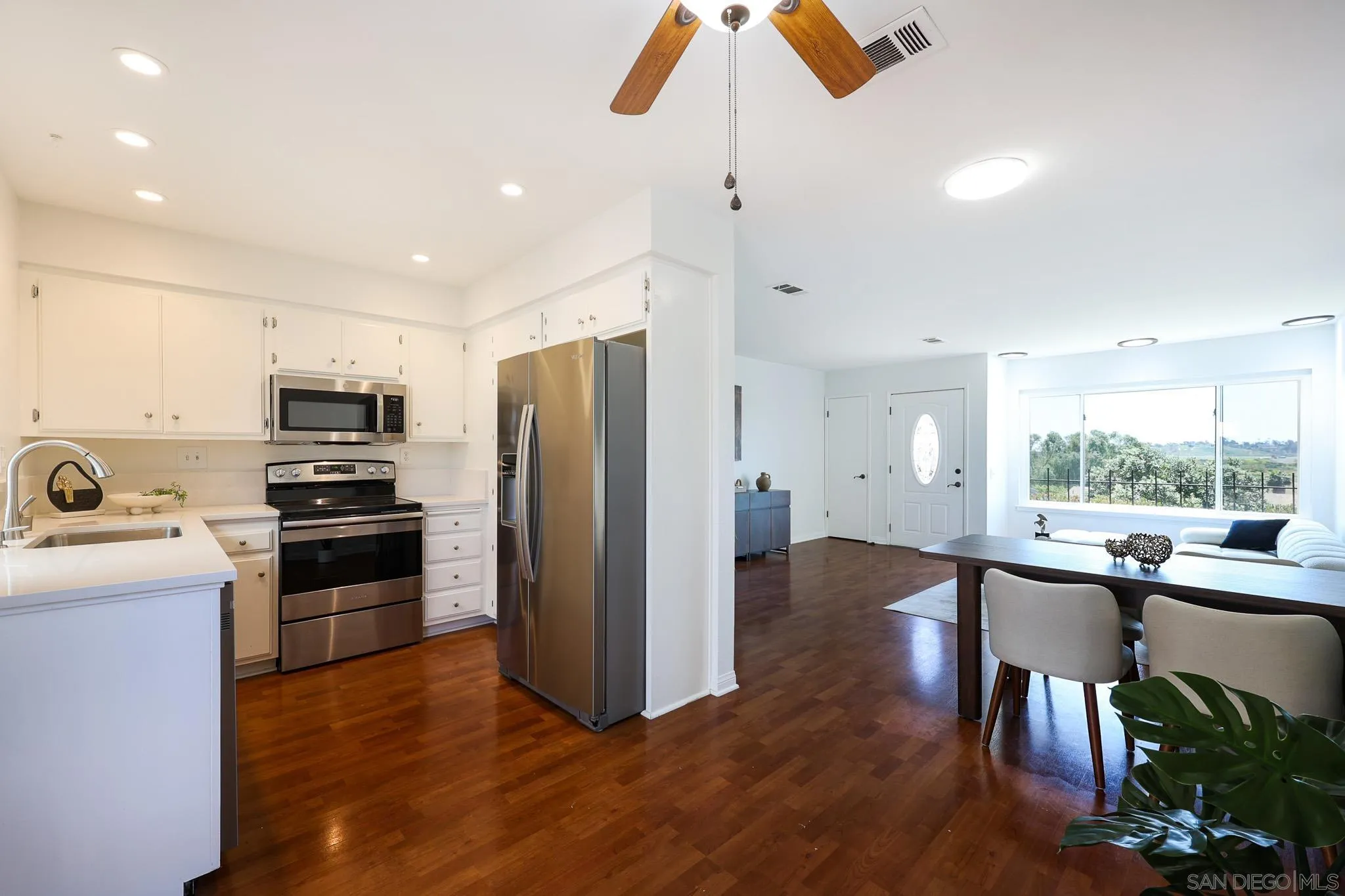 Photo #15: 260008852 Listing: Photo #15