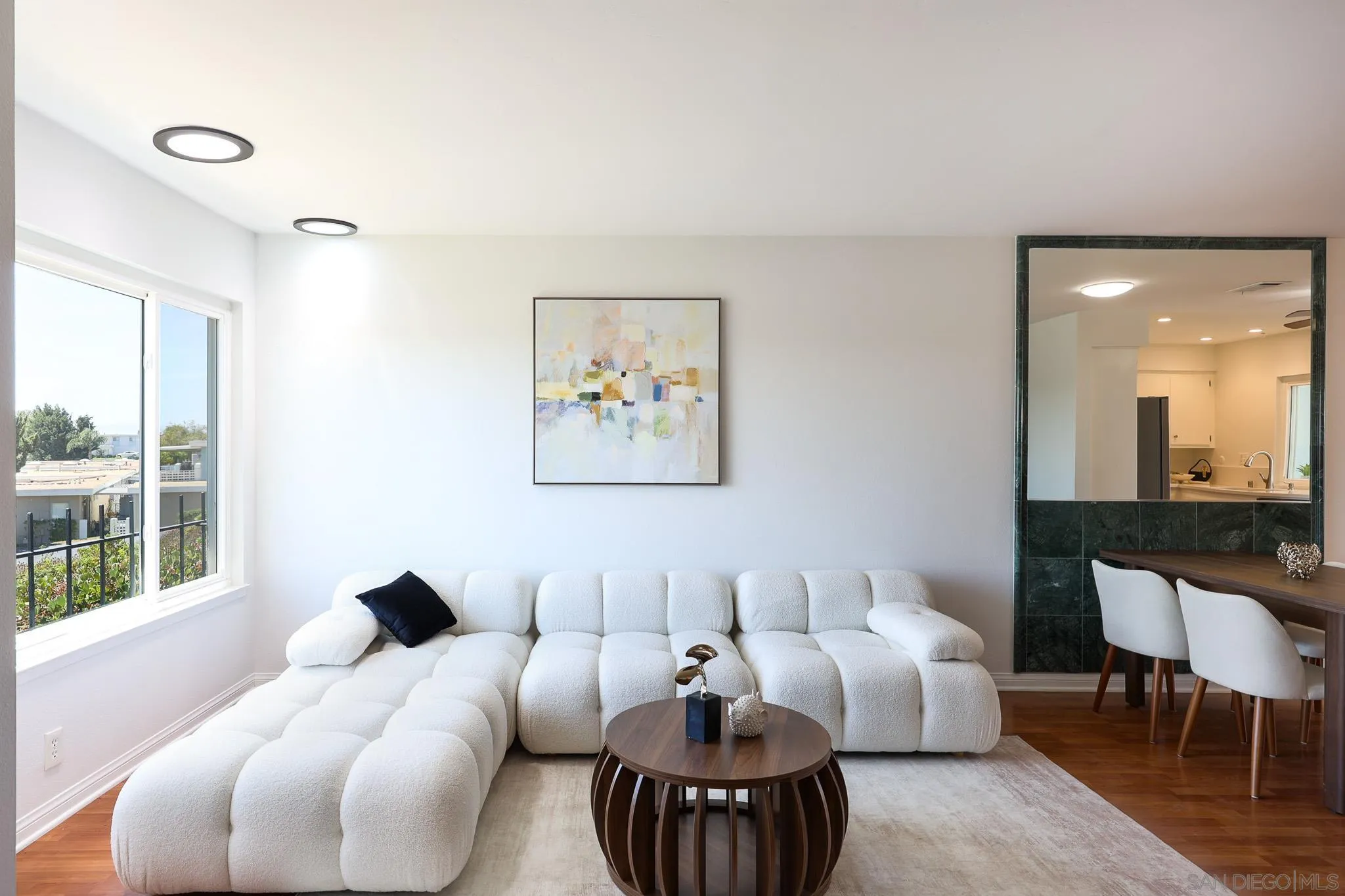 Photo #8: 260008852 Listing: Photo #8