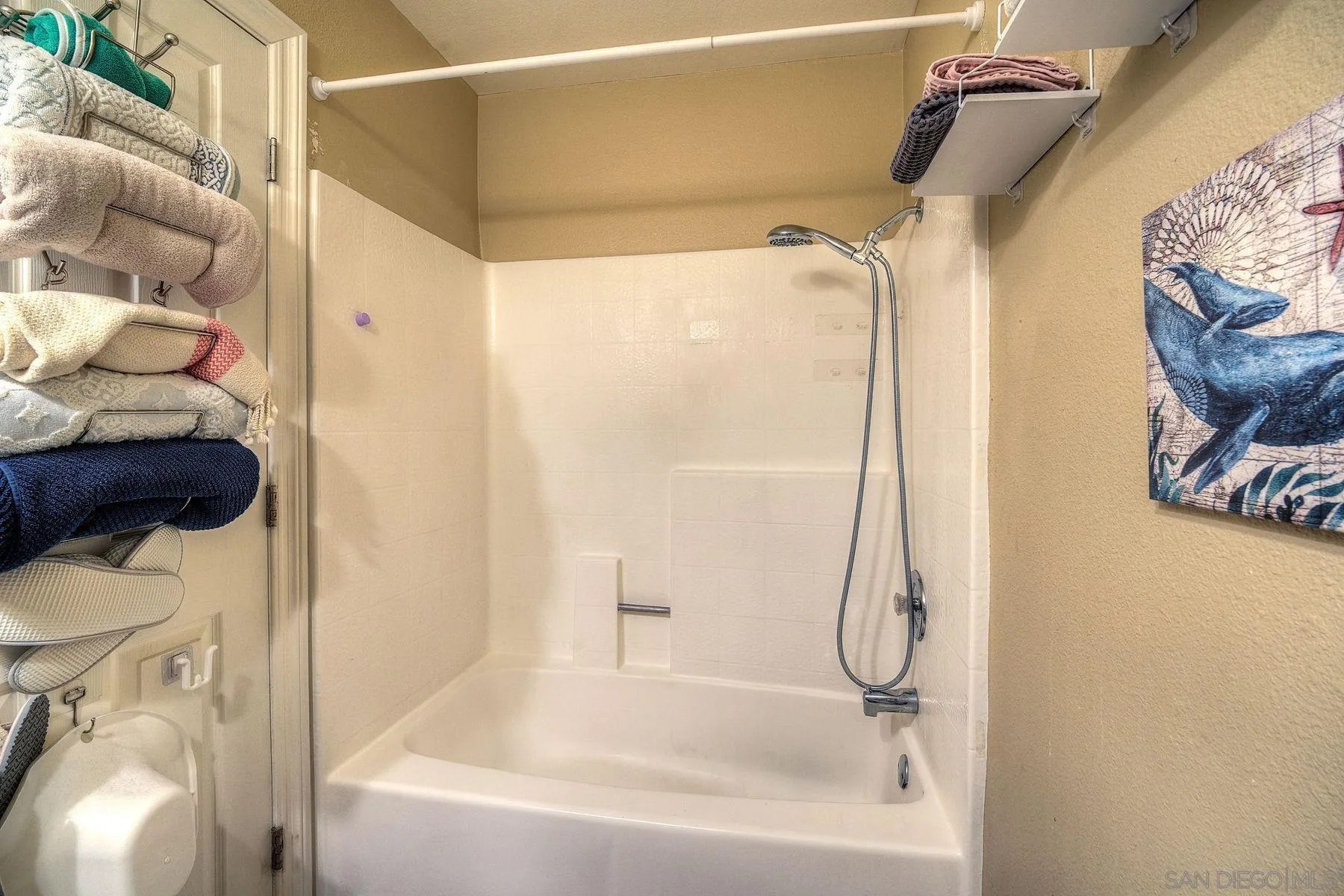 Photo #28: 260008853 Listing: Photo #28