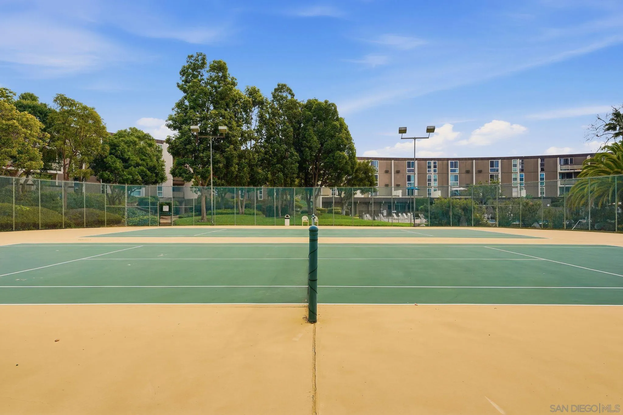 Photo #10: 260008857 Listing: Photo #10