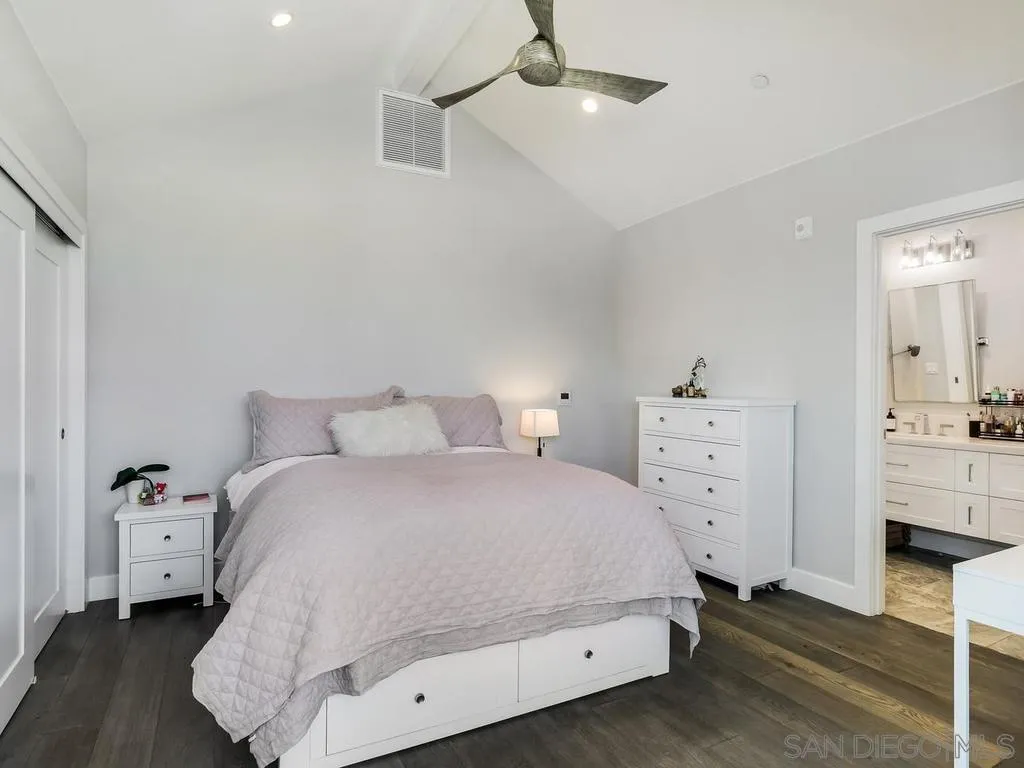Photo #11: 260008861 Listing: Photo #11