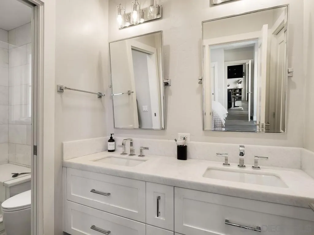 Photo #14: 260008861 Listing: Photo #14