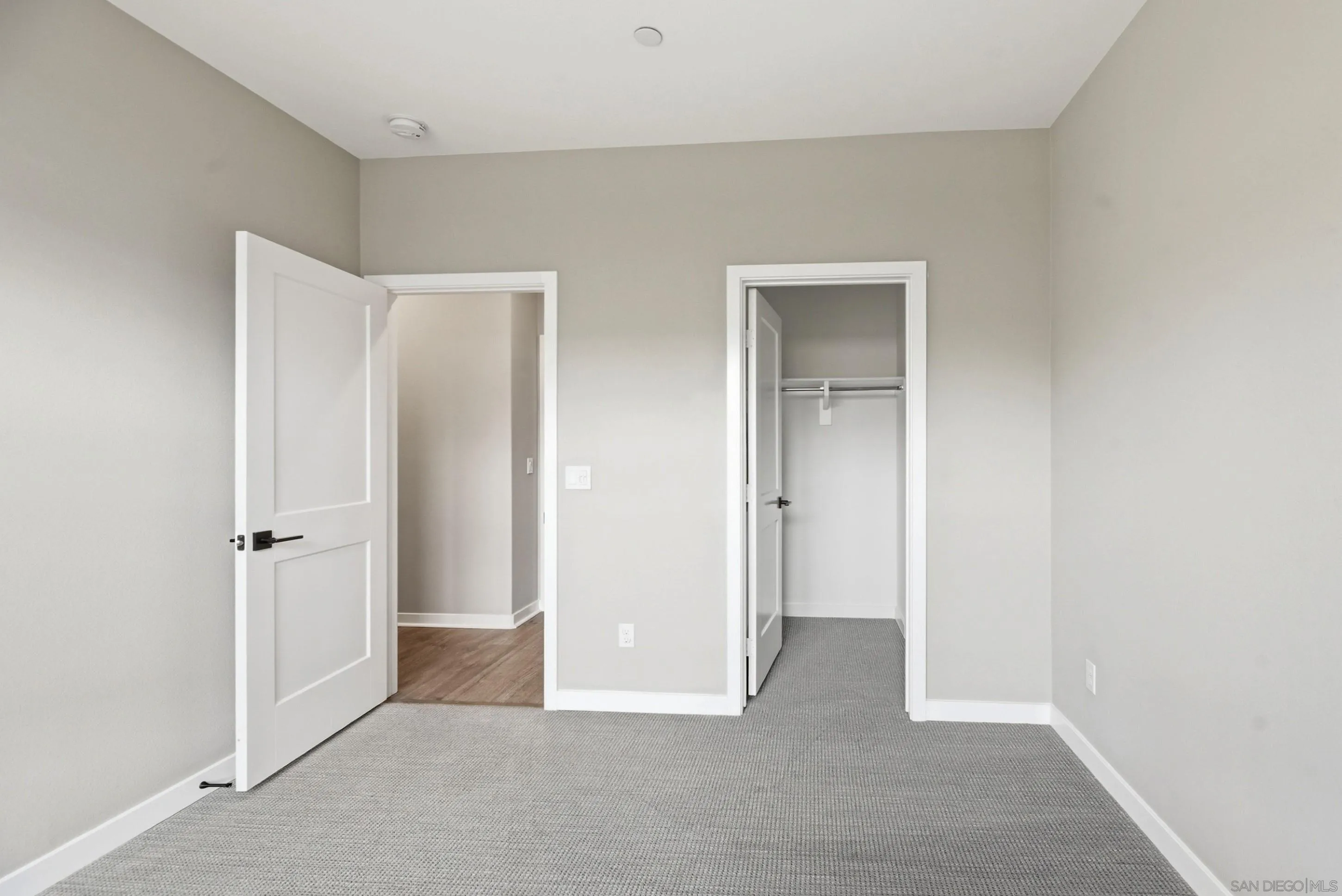 Photo #27: 260008867 Listing: Photo #27
