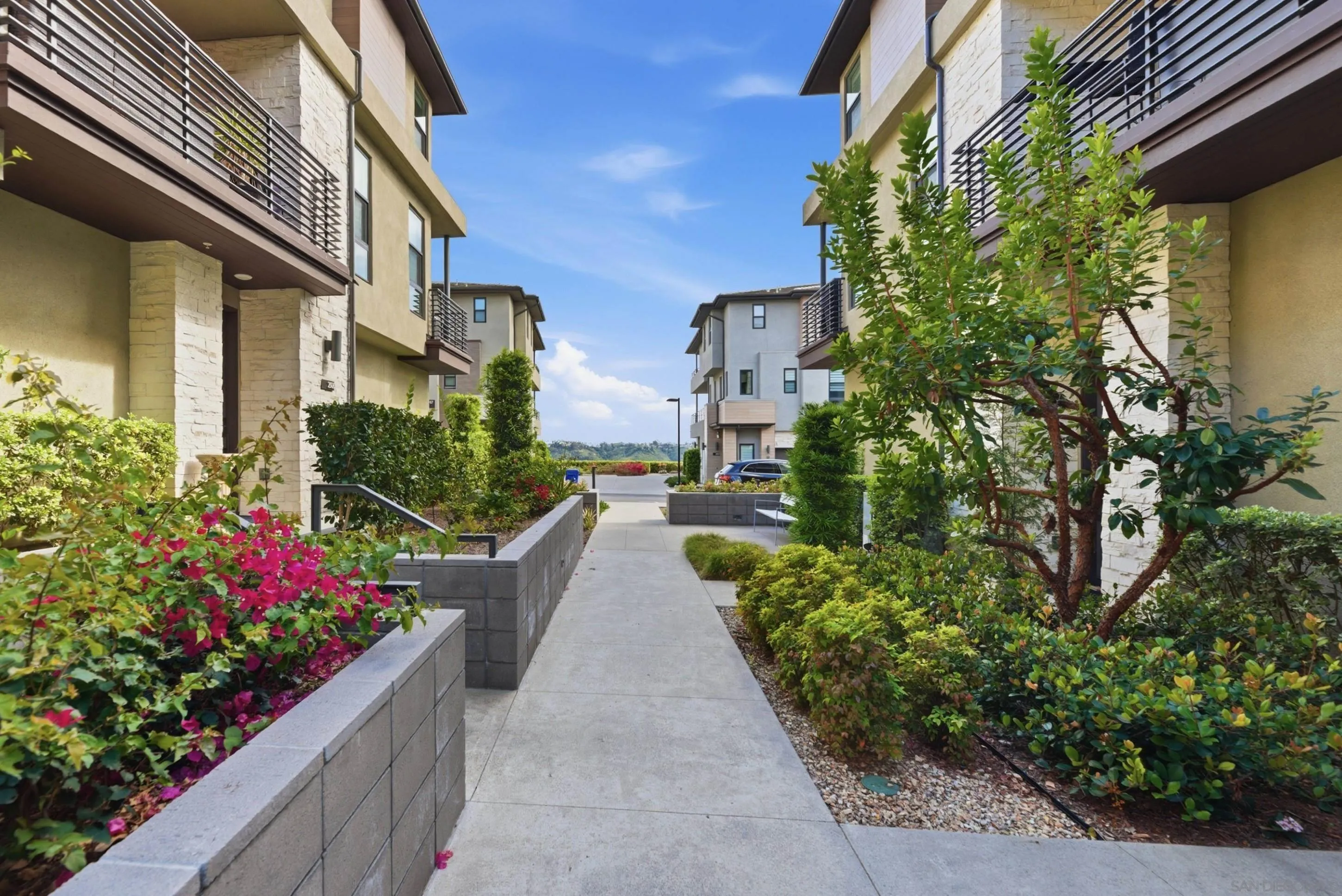 Photo #33: 260008867 Listing: Photo #33