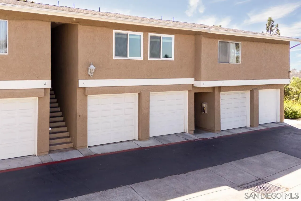 Photo #14: 260008878 Listing: Photo #14