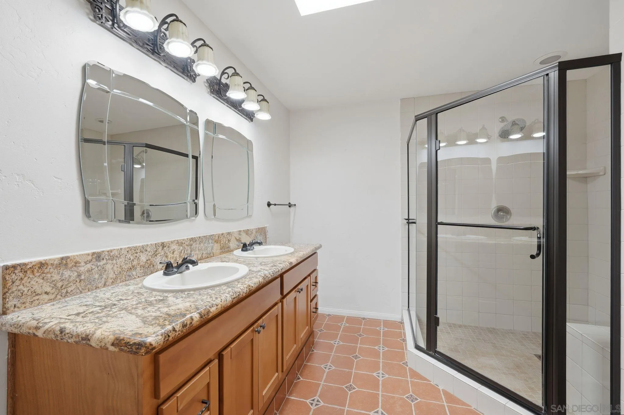 1760 Essex Street, El Cajon, CA, 92020