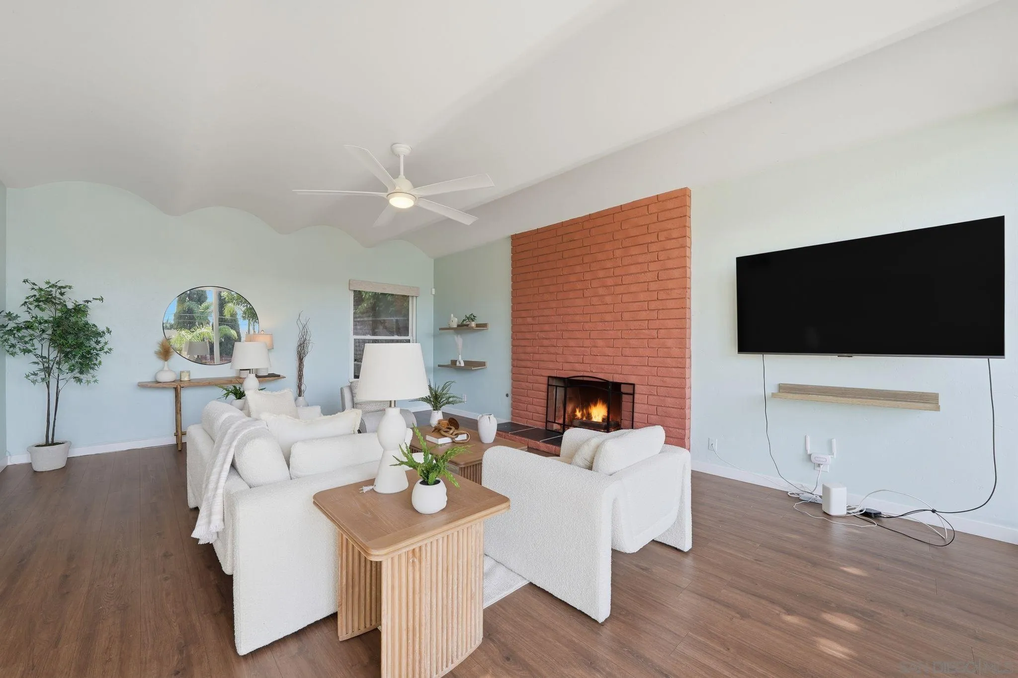 1760 Essex Street, El Cajon, CA, 92020