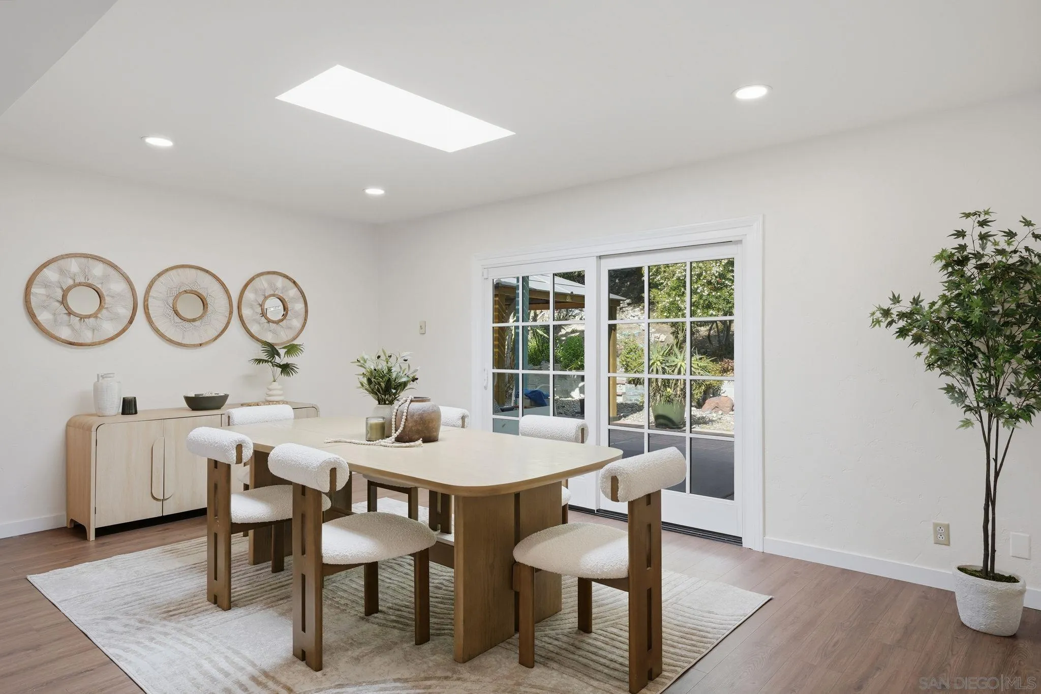 1760 Essex Street, El Cajon, CA, 92020