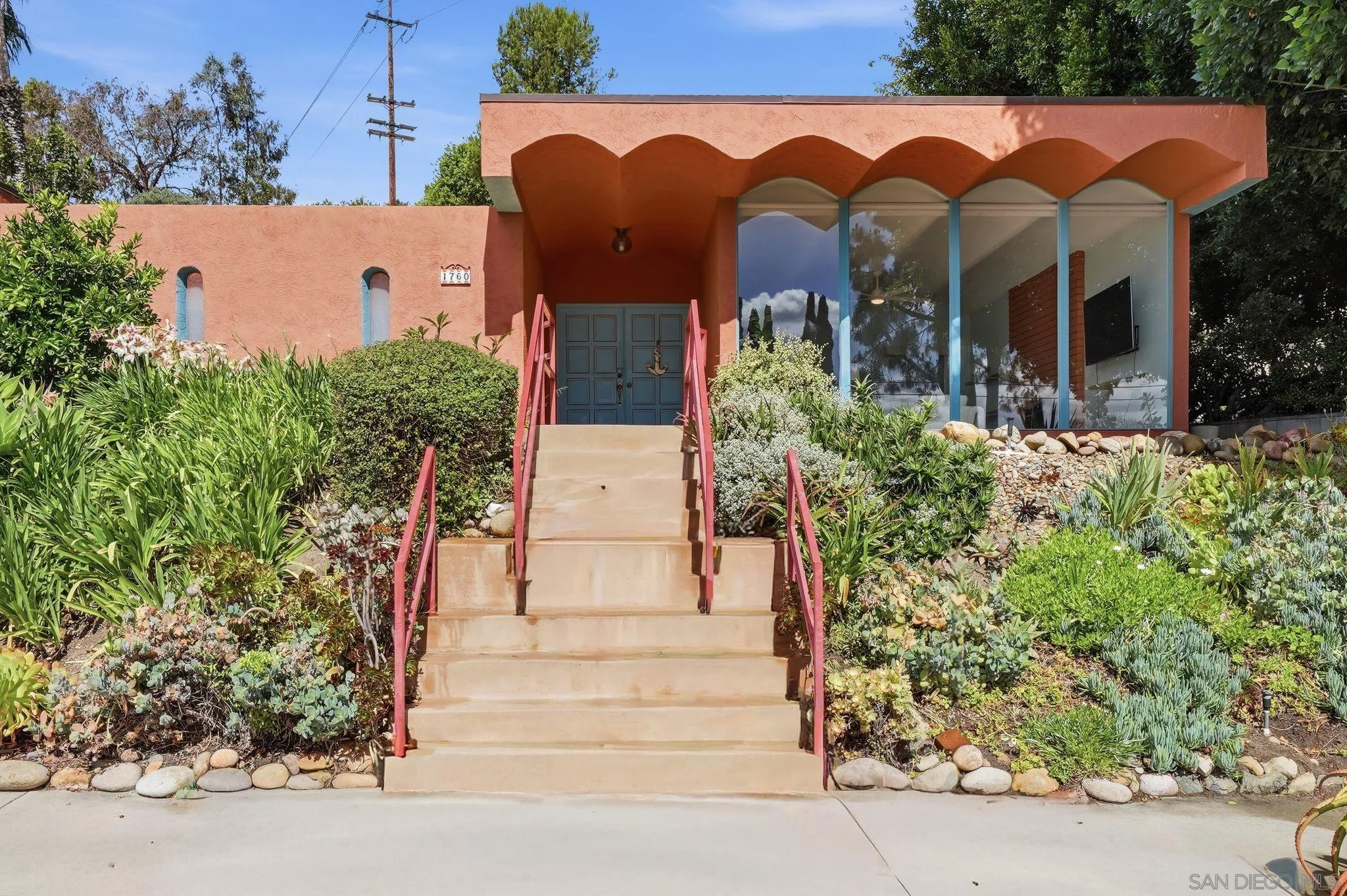 1760 Essex Street, El Cajon, CA, 92020