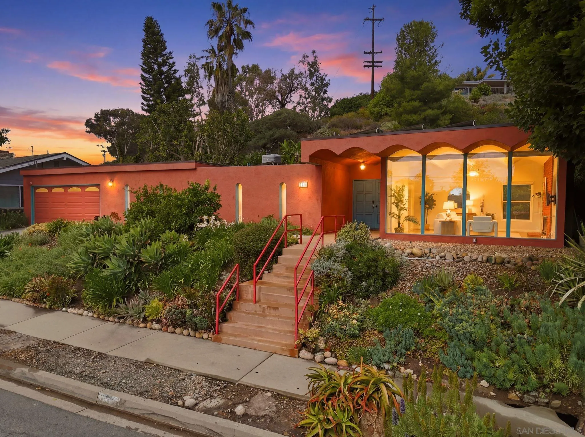 1760 Essex Street, El Cajon, CA, 92020