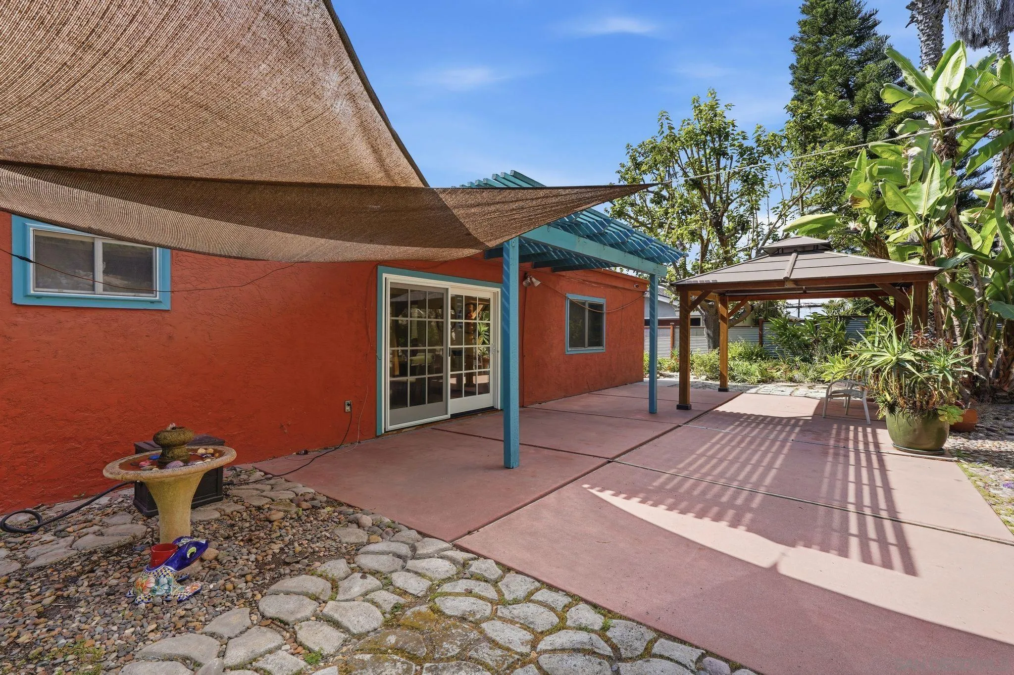 1760 Essex Street, El Cajon, CA, 92020