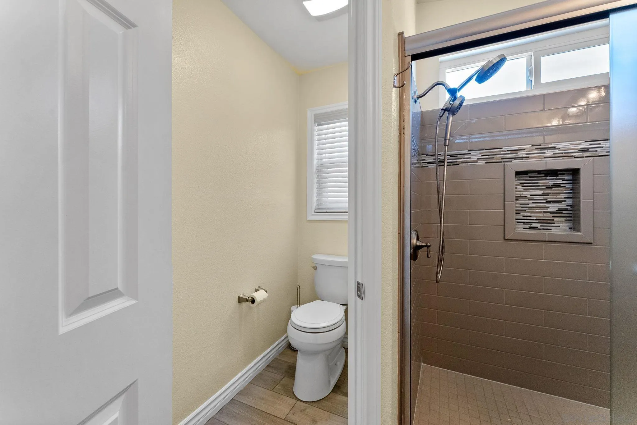 https://cdn.realtyfeed.com/cdn/127/260008880/0ea90352151ac381be25cfef3397e9d9.webp