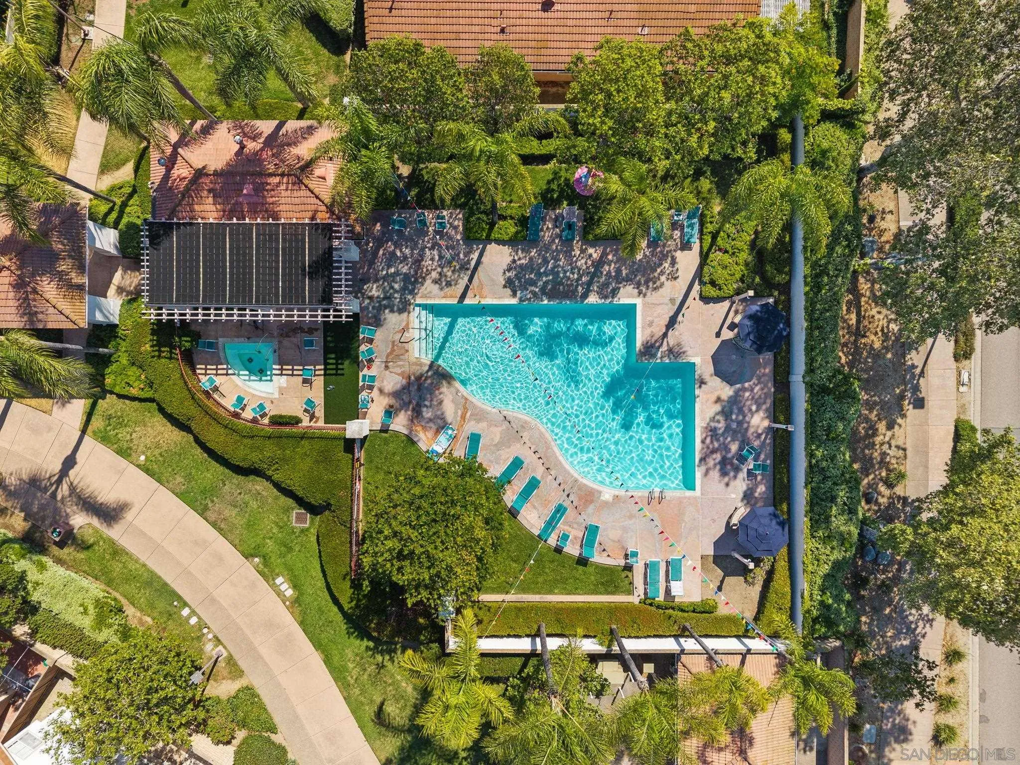 https://cdn.realtyfeed.com/cdn/127/260008880/4ed6c252aae0749c5b7b9b4085a11c84.webp