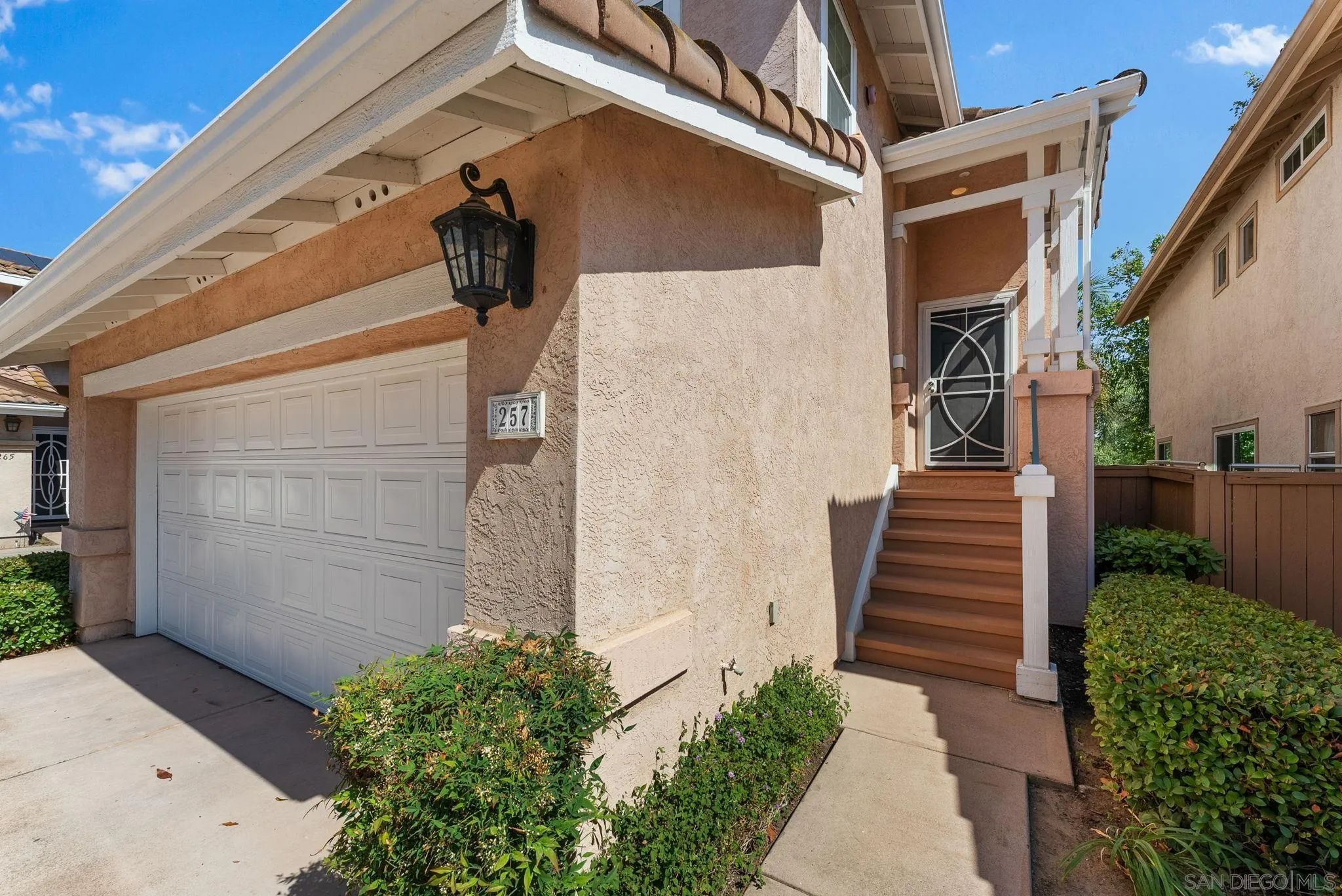 https://cdn.realtyfeed.com/cdn/127/260008880/9826b811384e434c7c0baeb583744c6d.webp