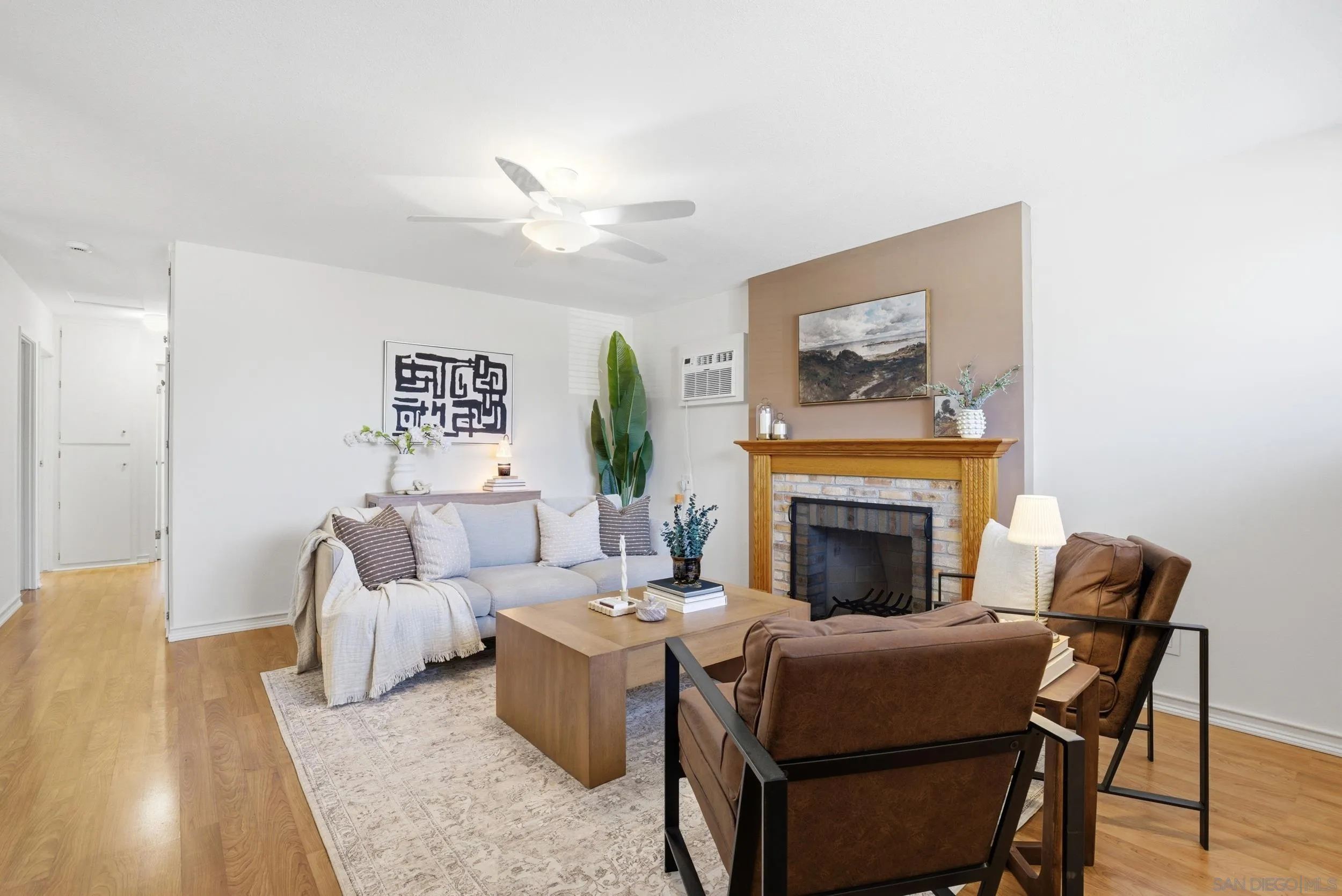 https://cdn.realtyfeed.com/cdn/127/260008883/0548836ecc778220f776694a59910fbd.webp