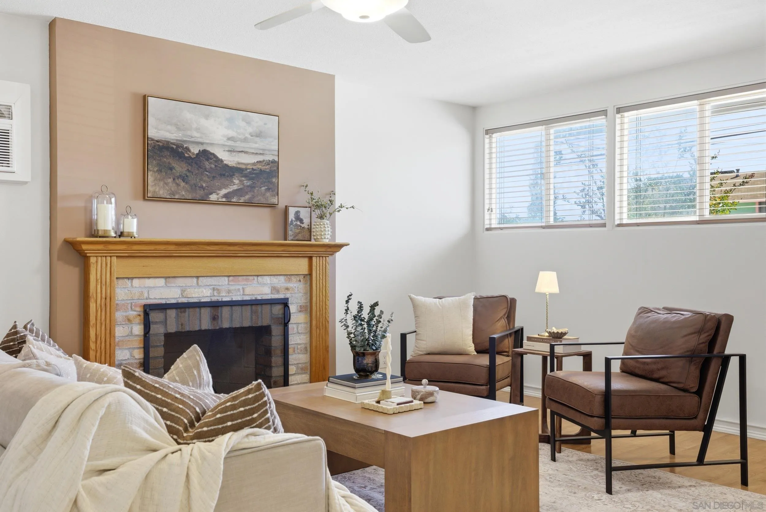 https://cdn.realtyfeed.com/cdn/127/260008883/cb52e827939f18315a4cfb07a31a017a.webp