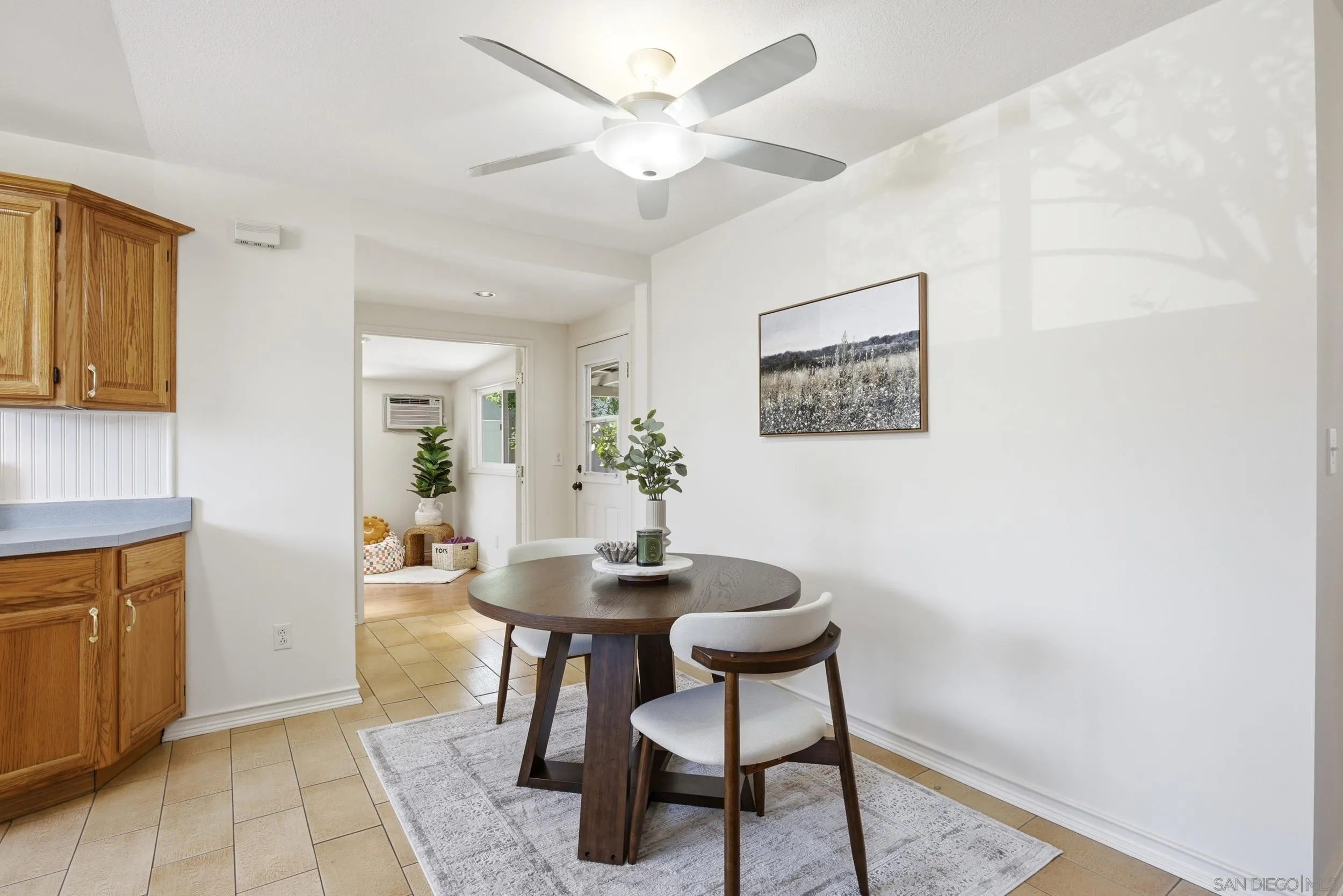 https://cdn.realtyfeed.com/cdn/127/260008883/ff935a49c9b701b758239e57e7758003.webp