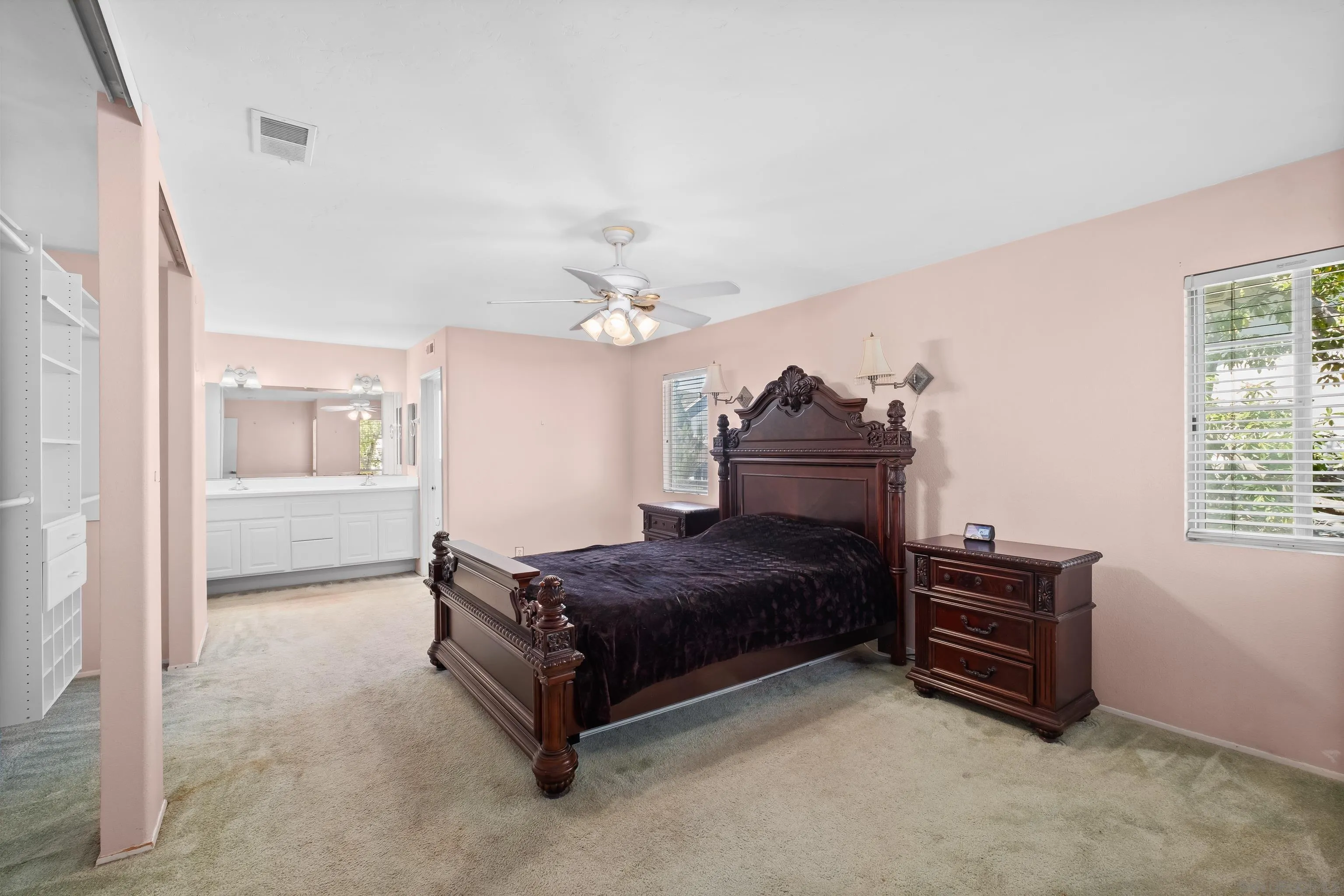 Photo #12: 260008888 Listing: Photo #12