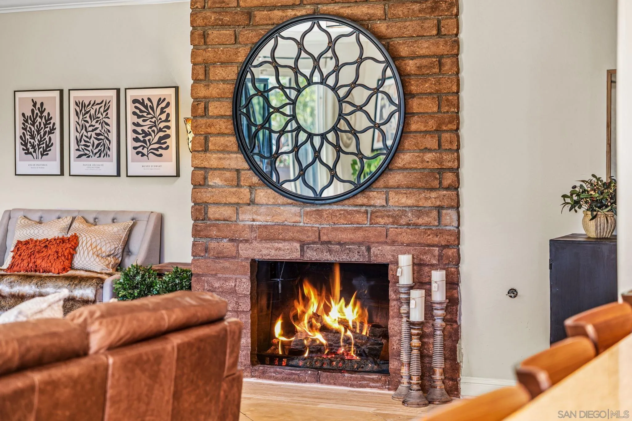 https://cdn.realtyfeed.com/cdn/127/260008890/006f6c01ffdb6e0b61dc7649038cccc7.webp
