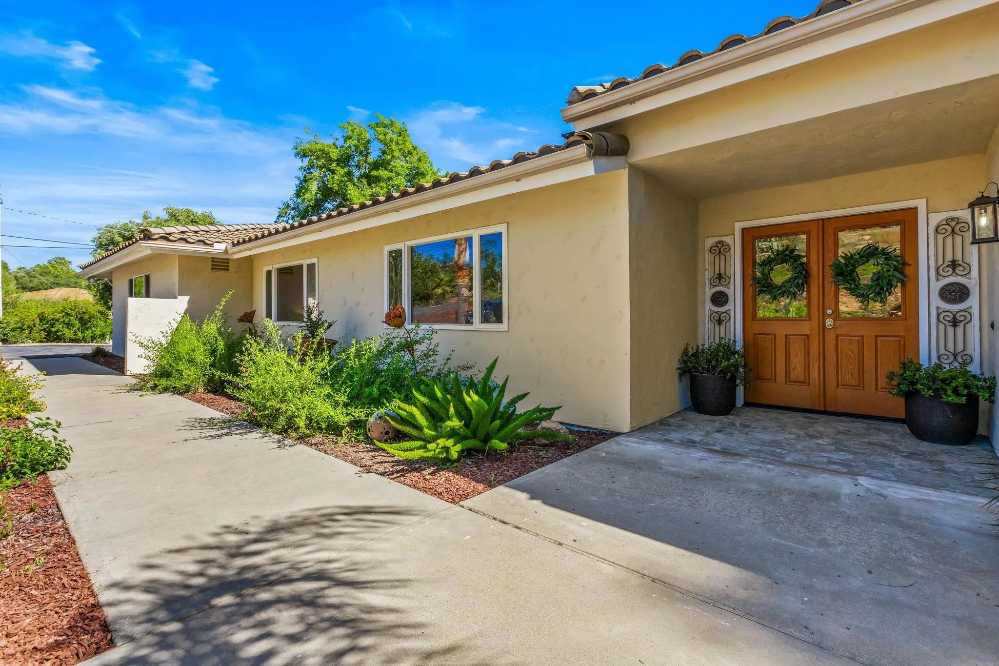 https://cdn.realtyfeed.com/cdn/127/260008890/1d16009c8dda247998310a8c2c046857.webp