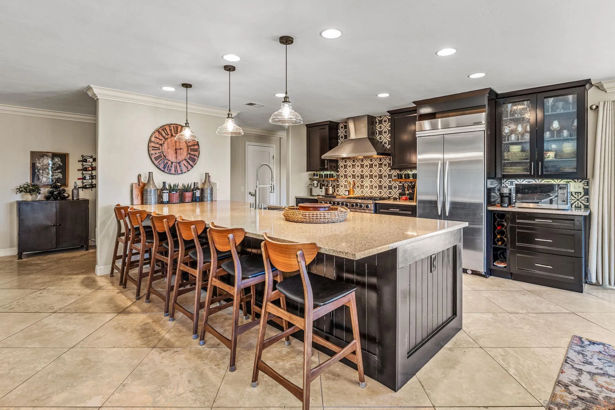 https://cdn.realtyfeed.com/cdn/127/260008890/427d82536a1f3295f3686223472c97bb.webp