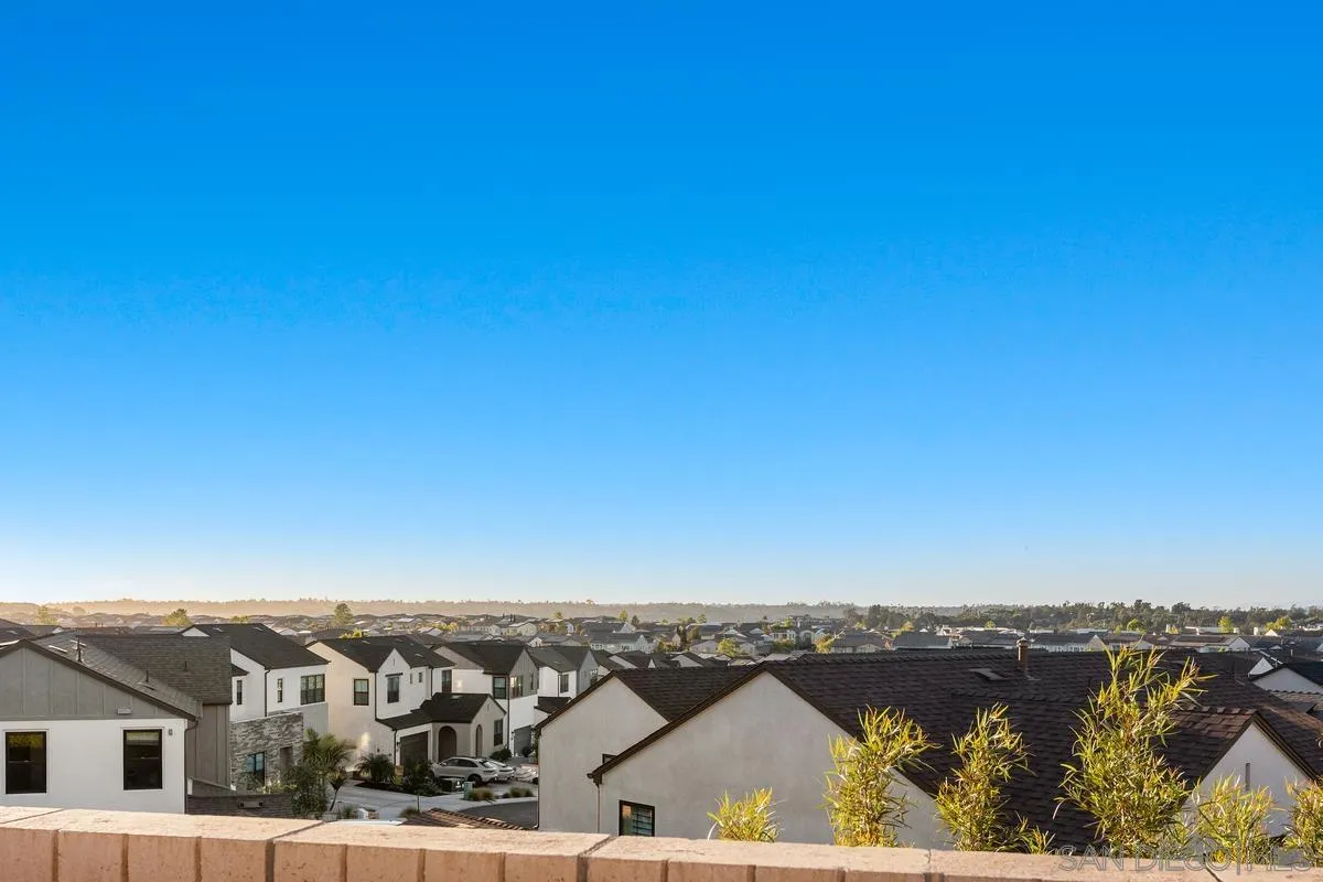 https://cdn.realtyfeed.com/cdn/127/260008897/3e815f2bde51c3ca74c687410754fd42.webp