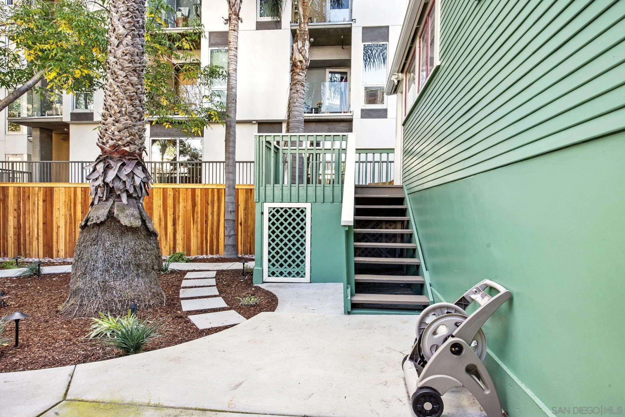 https://cdn.realtyfeed.com/cdn/127/260008906/0d407c5b9ab93632add340a59b79ee32.webp