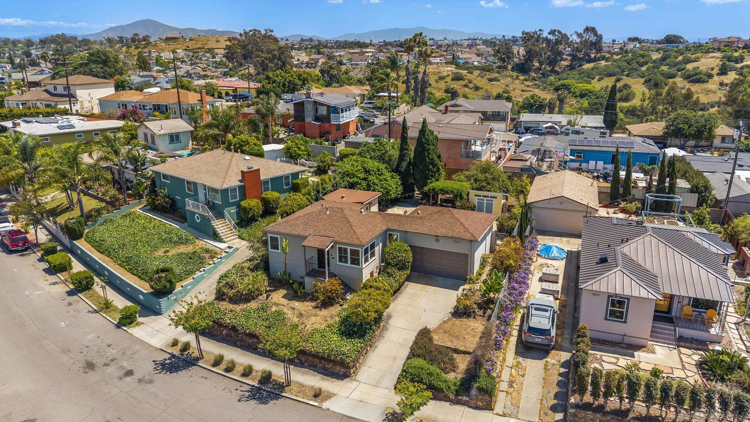 https://cdn.realtyfeed.com/cdn/127/260008907/b298547d5ca9ddc69c628f10488025fc.webp