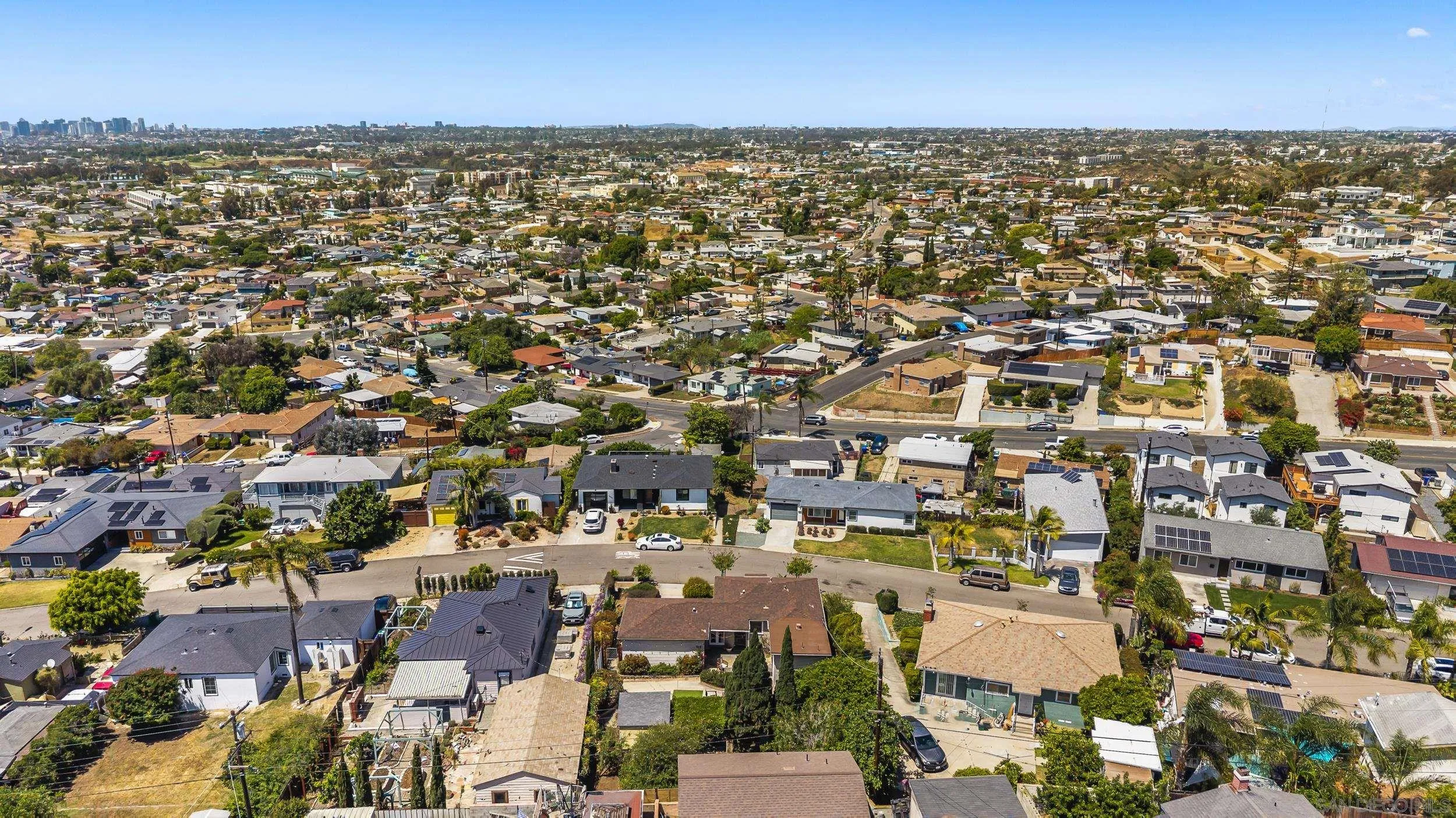https://cdn.realtyfeed.com/cdn/127/260008907/ccd0e686c3a11d91c89003d163022f06.webp