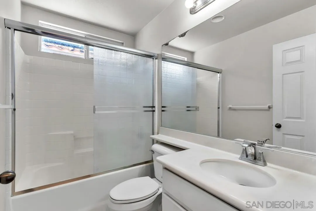https://cdn.realtyfeed.com/cdn/127/260008915/eb949c2e0edd59060a87a95b1d96dac3.webp