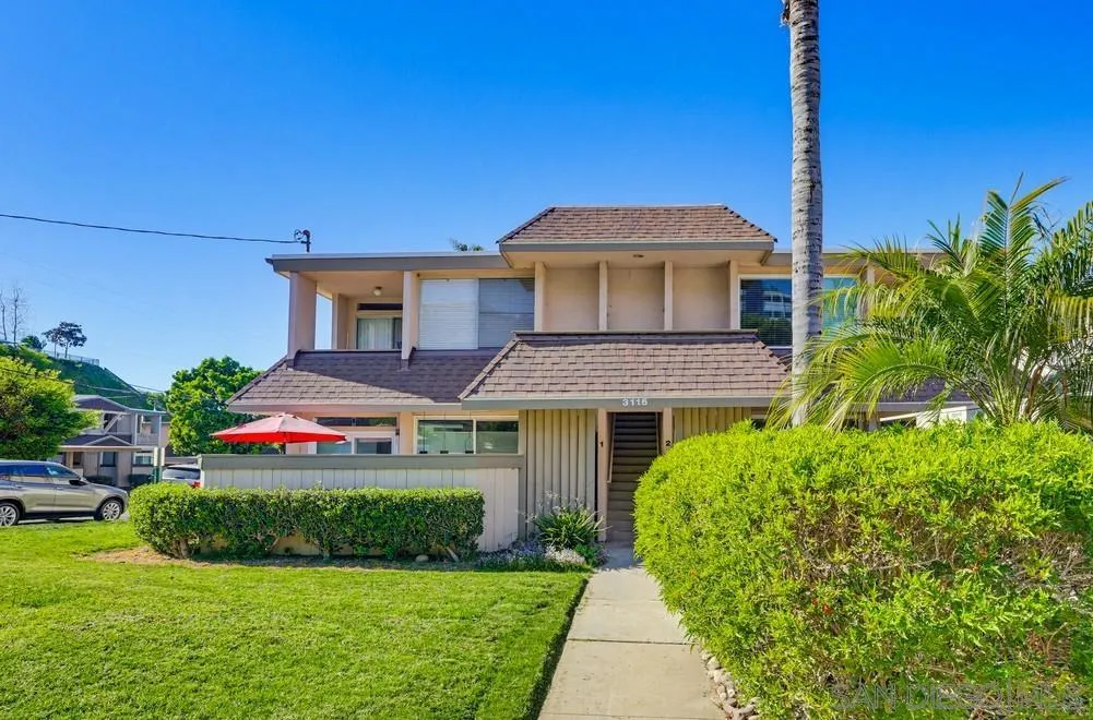 Photo #1: 260008916 Listing: Photo #1