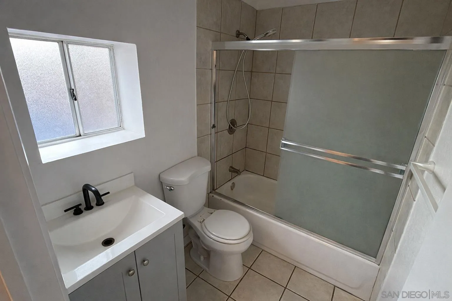627 6th Ave, Escondido, CA, 92025