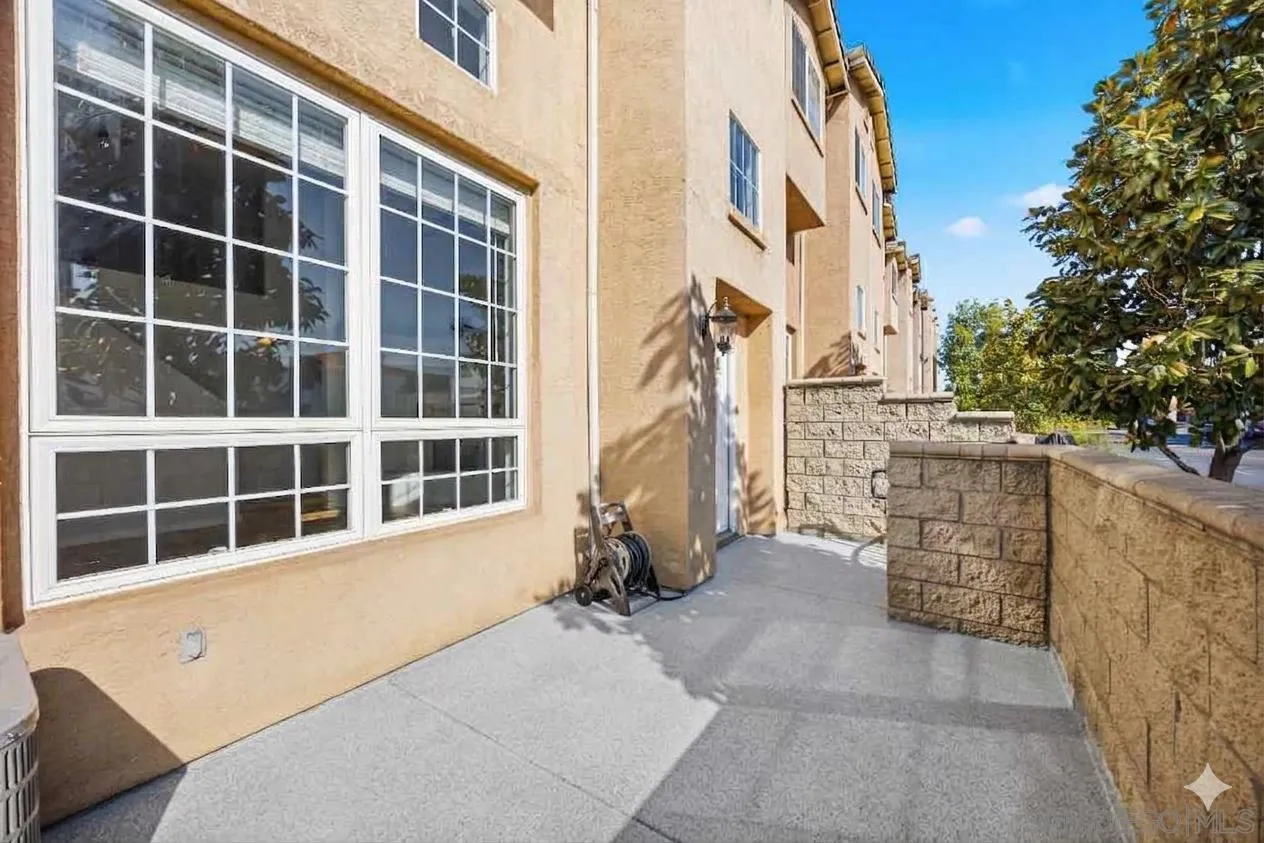 Photo #2: 260008922 Listing: Photo #2