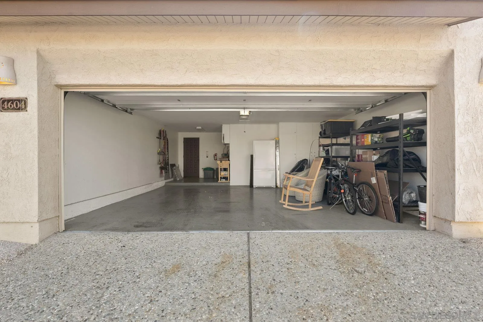 https://cdn.realtyfeed.com/cdn/127/260008925/876c90fc772f505b6833492c716f8abb.webp