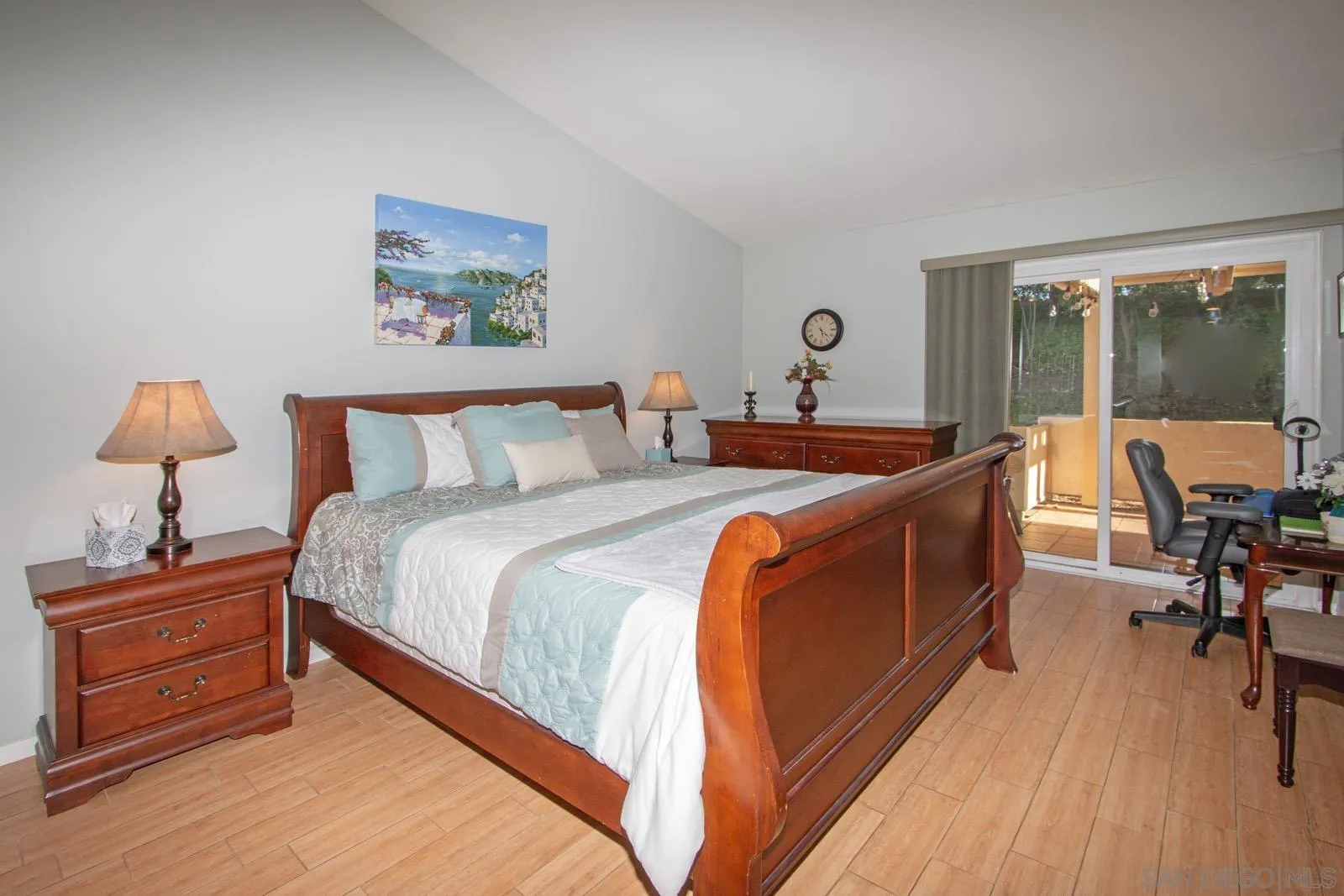 Photo #15: 260008928 Listing: Photo #15