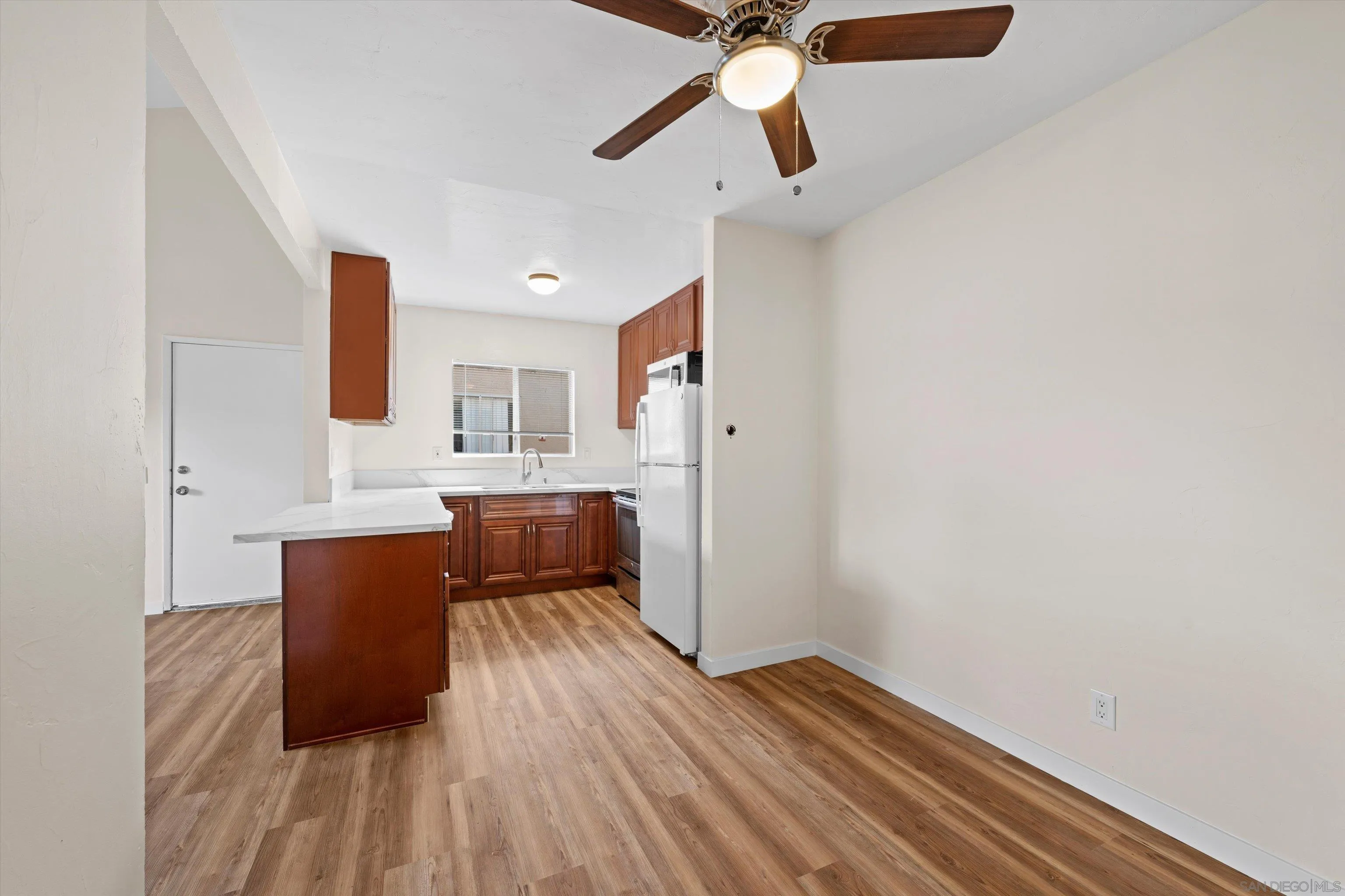 Photo #19: 260008929 Listing: Photo #19